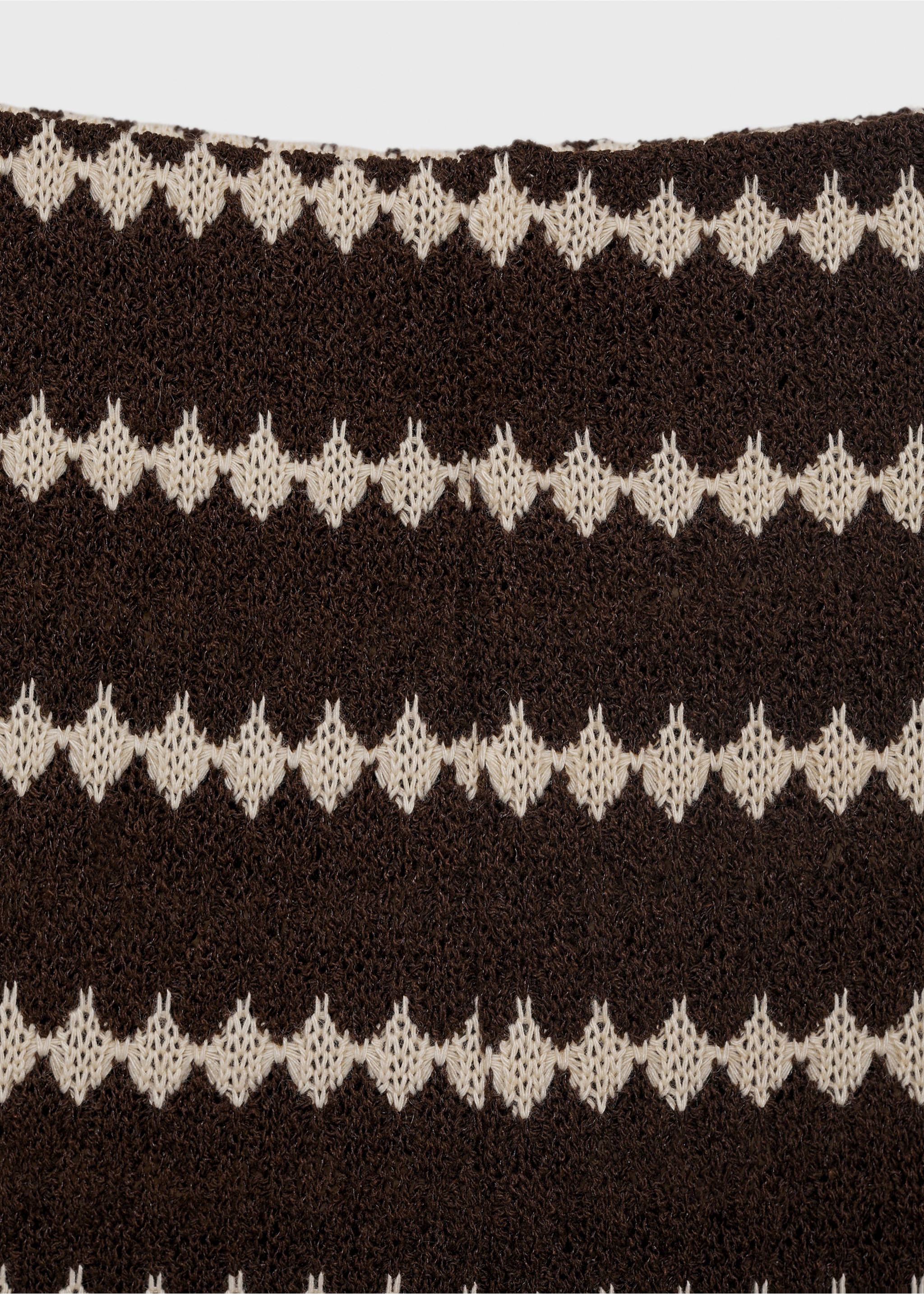 Knitted trousers with geometric print - Details of the article 8, Brown. Ref: 87079213-00.