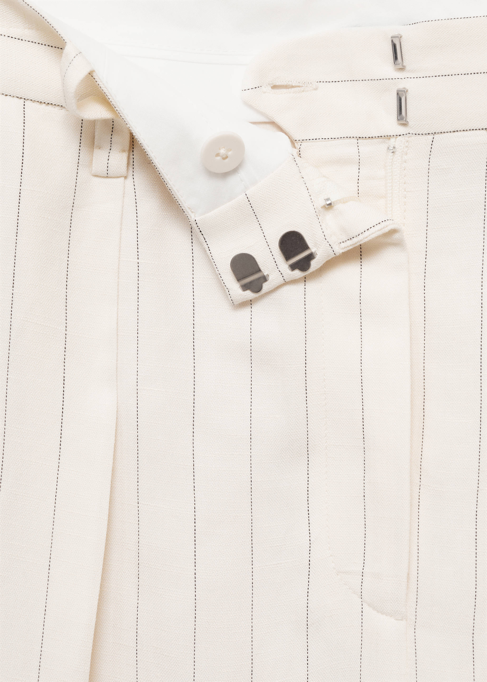 Striped linen-blend bermuda shorts - Details of the article 0