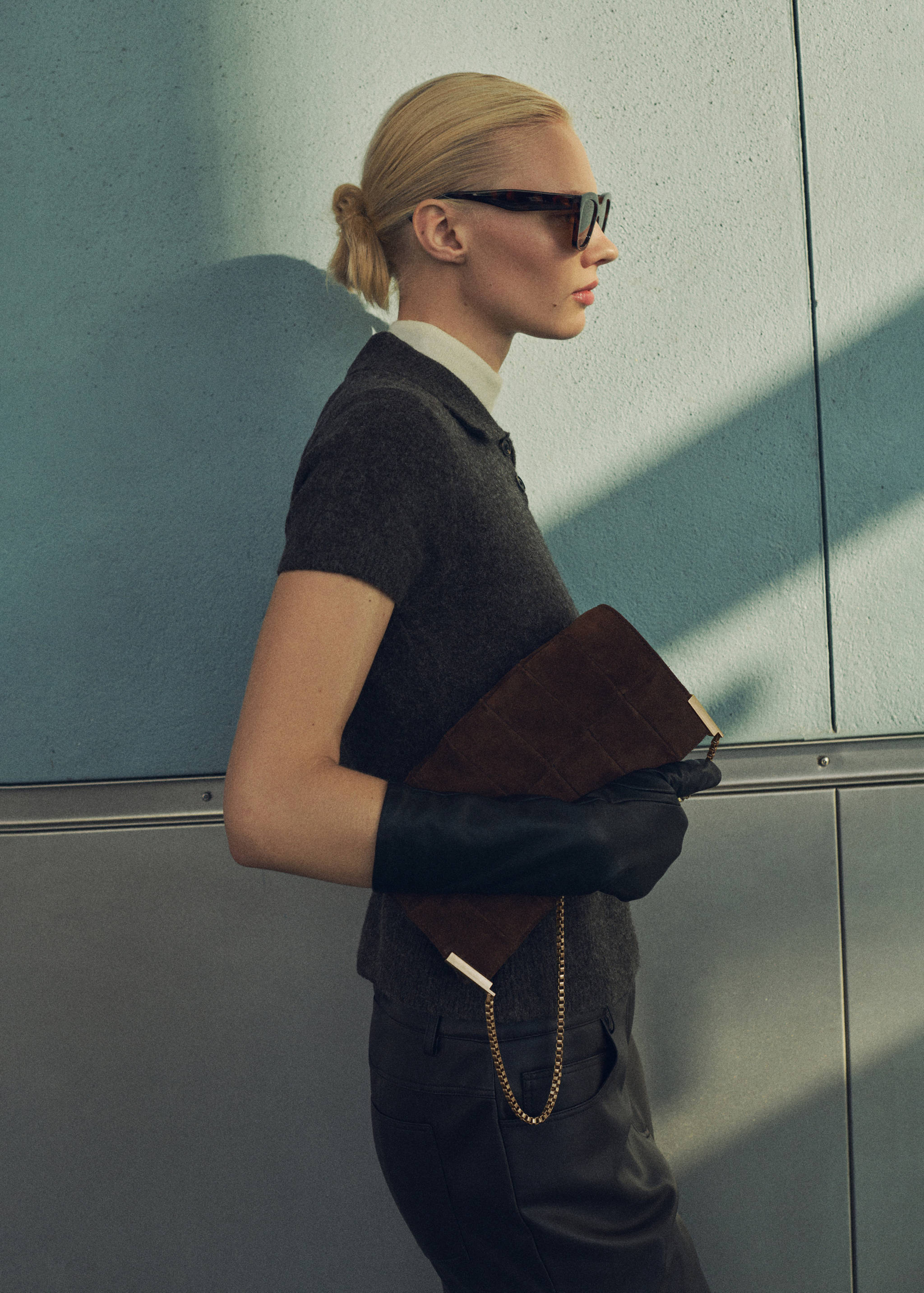 Chain suede bag - General plane