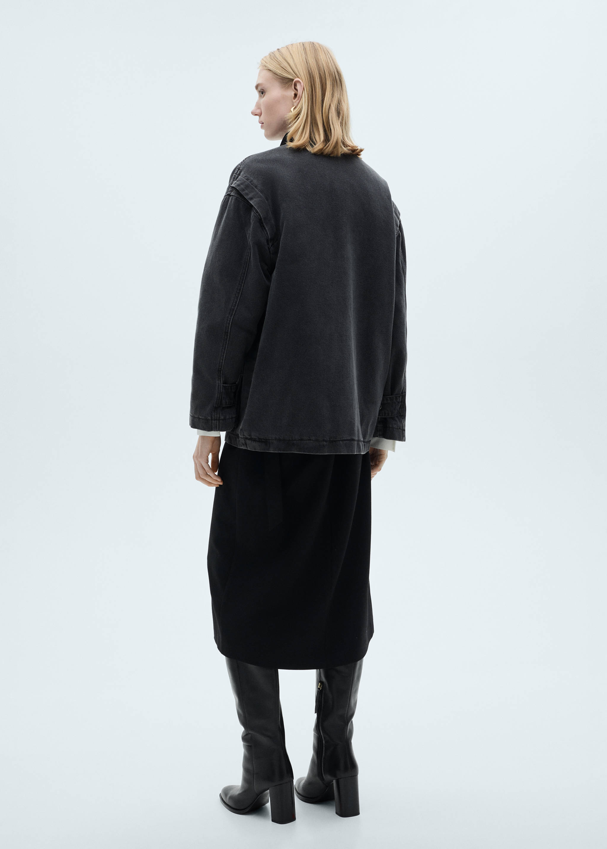 Jacket with corduroy collar pockets - Reverse of the article