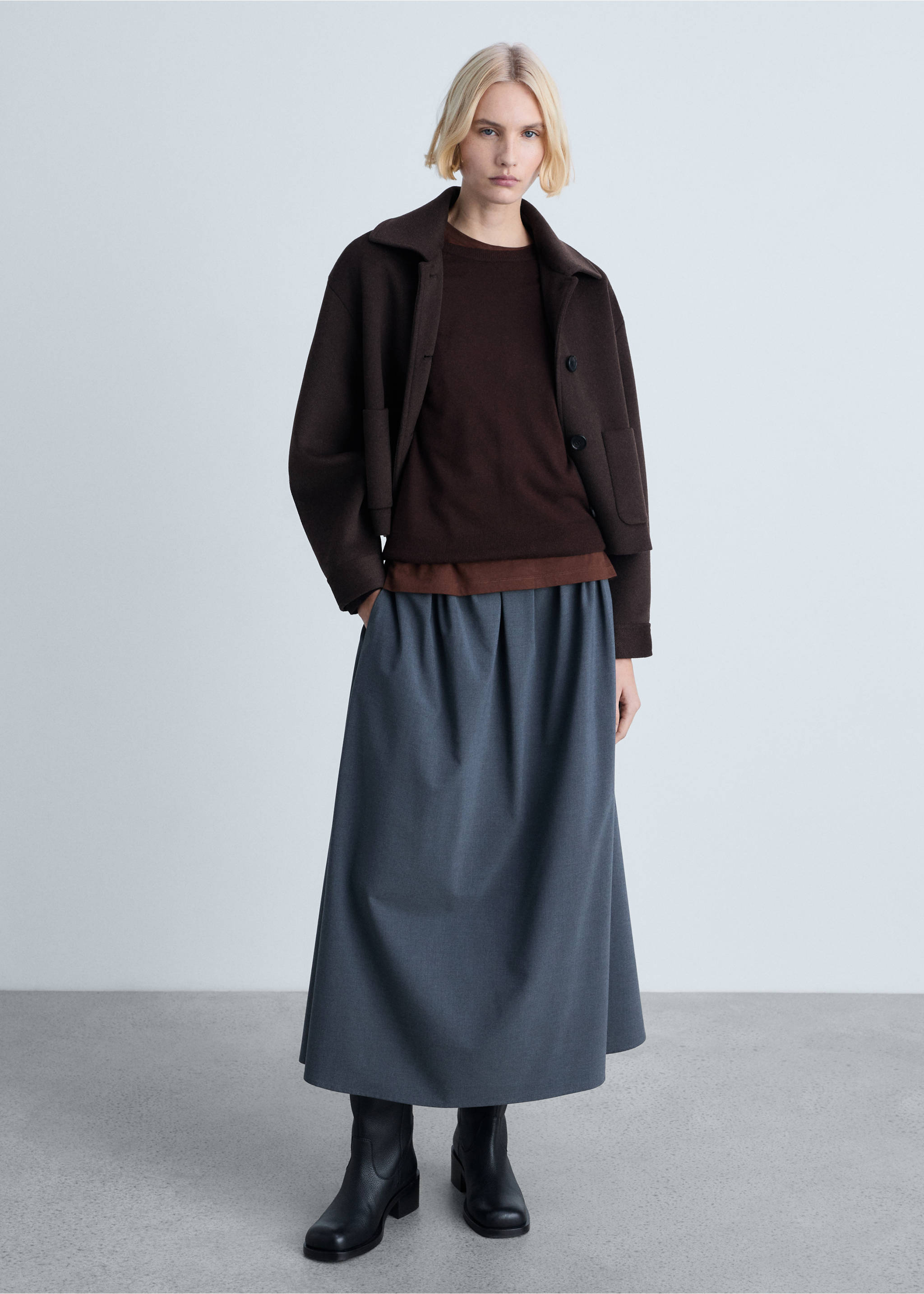 Wool-blend round-neck sweater - General plane, Chocolate. Ref: 87080432-00.