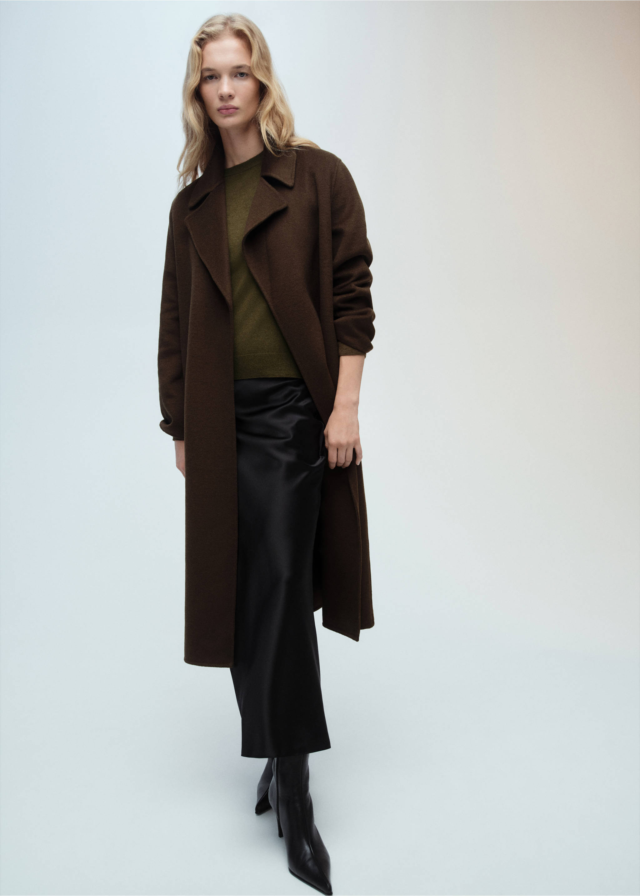 Wool-blend round-neck sweater - General plane, Khaki. Ref: 87080432-00.