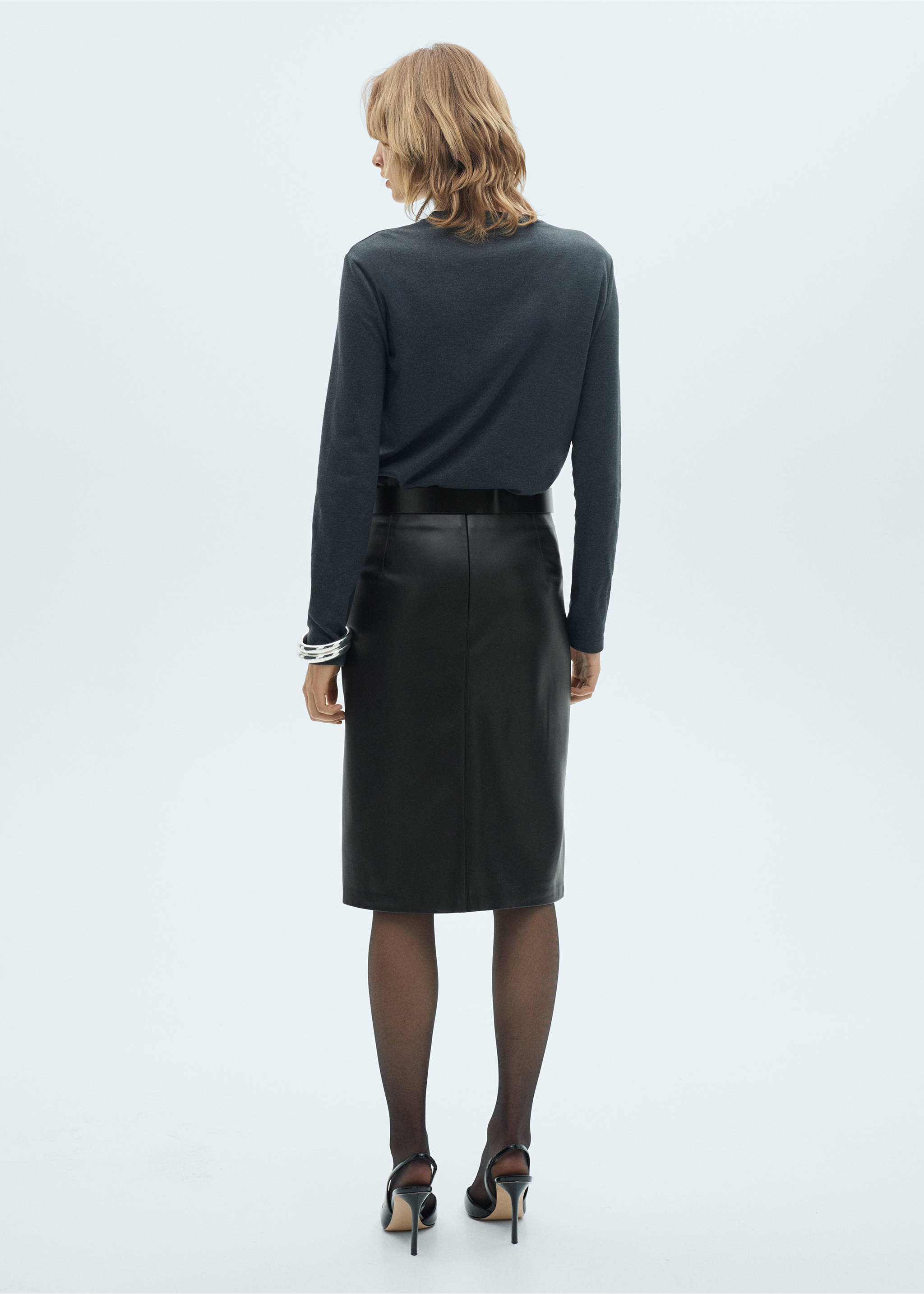 Faux-leather pencil skirt - Reverse of the article, Black. Ref: 87080433-00.