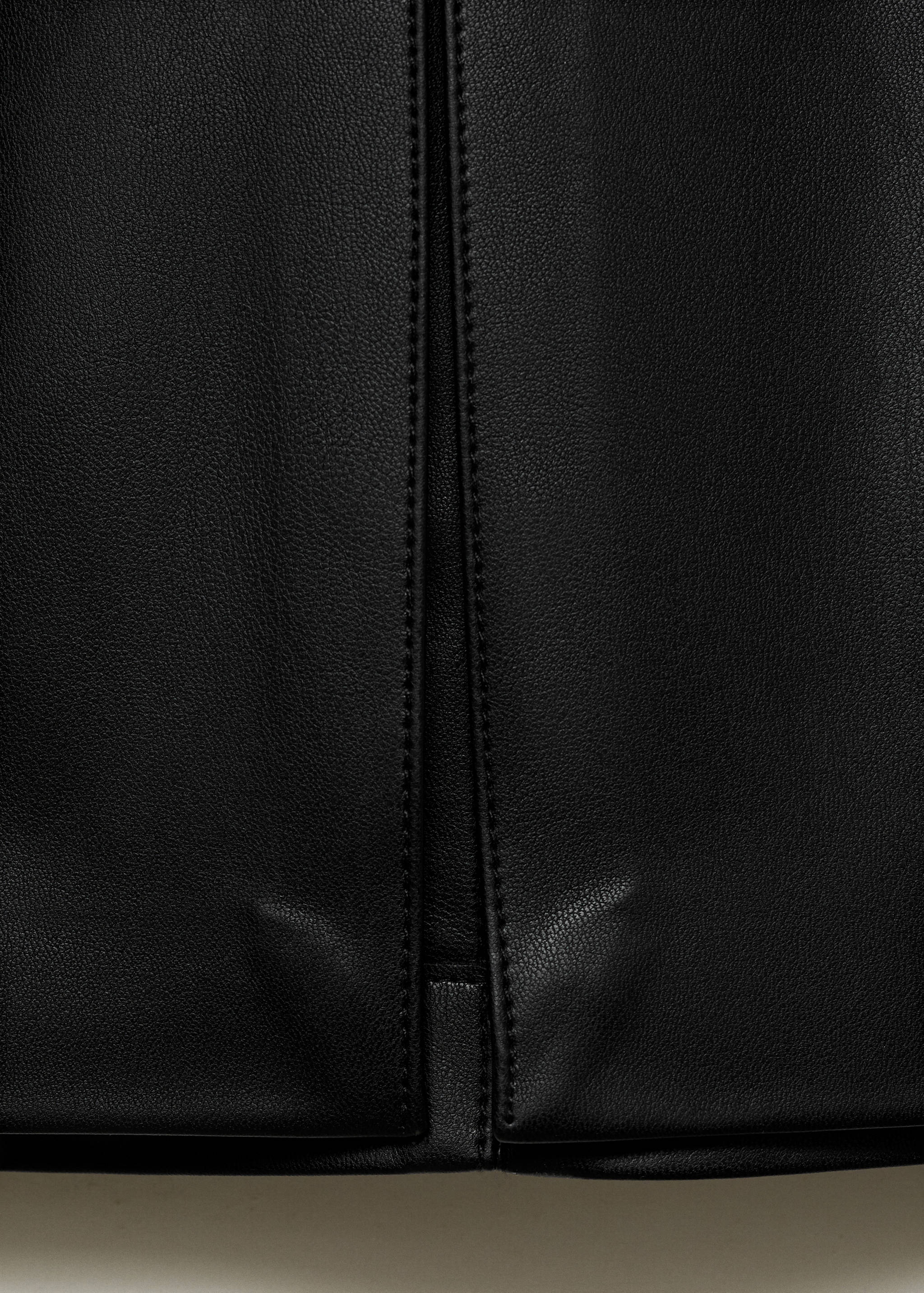 Faux-leather pencil skirt - Details of the article 8
