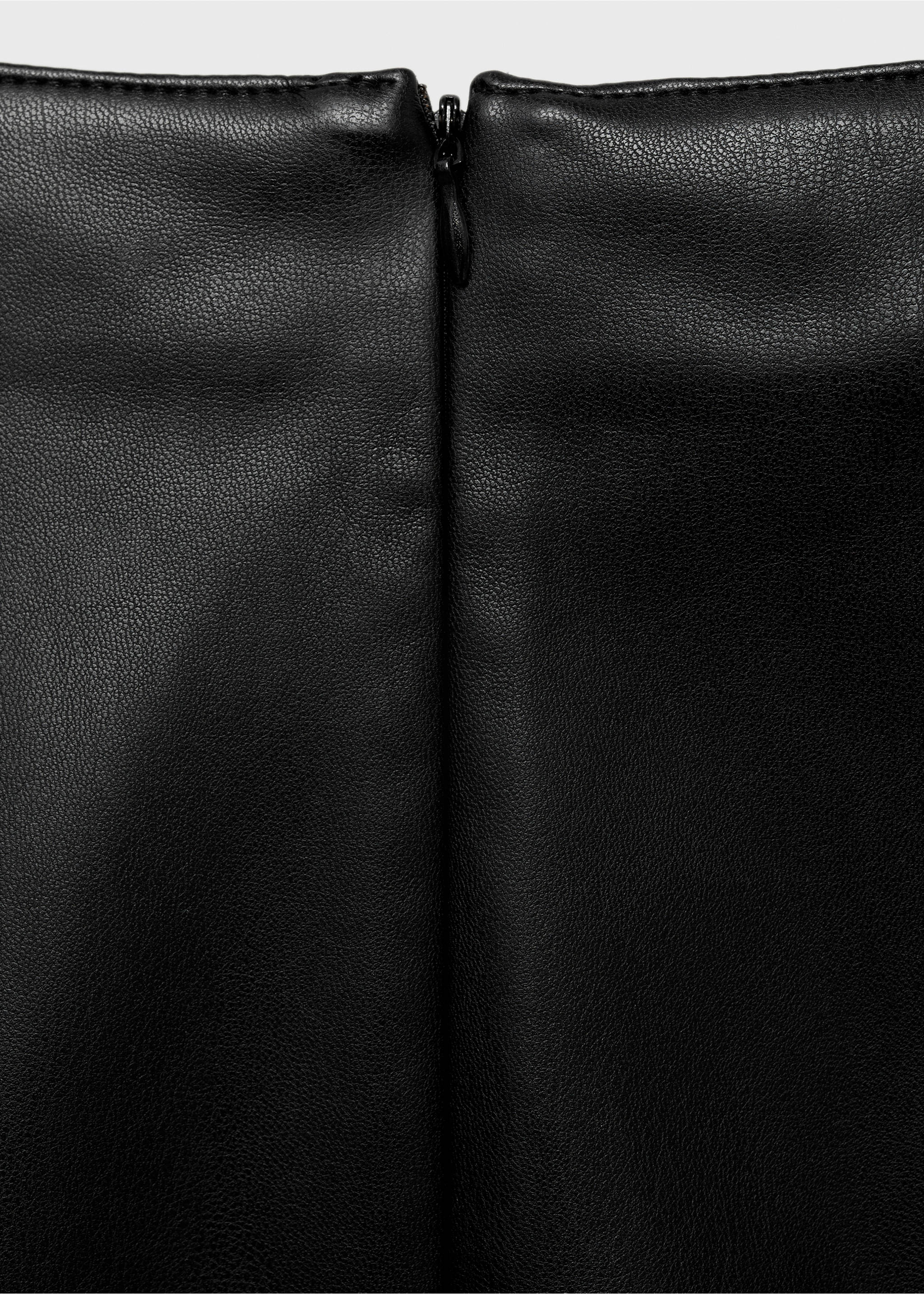 Faux-leather pencil skirt - Details of the article 0, Black. Ref: 87080433-00.
