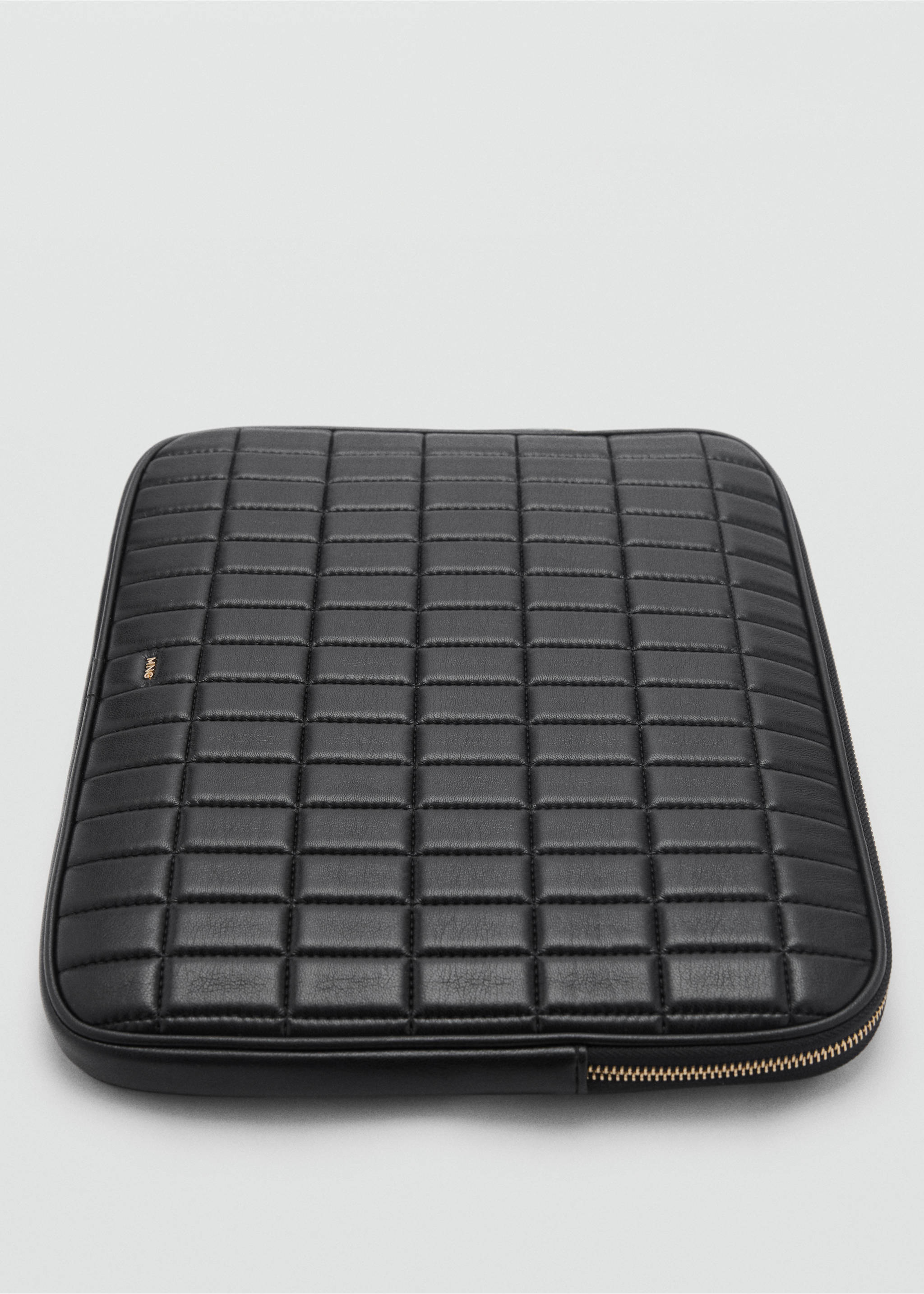 Gesteppte Laptop-Hülle - Mittlere Ansicht, Schwarz. Ref: 87080441-00.