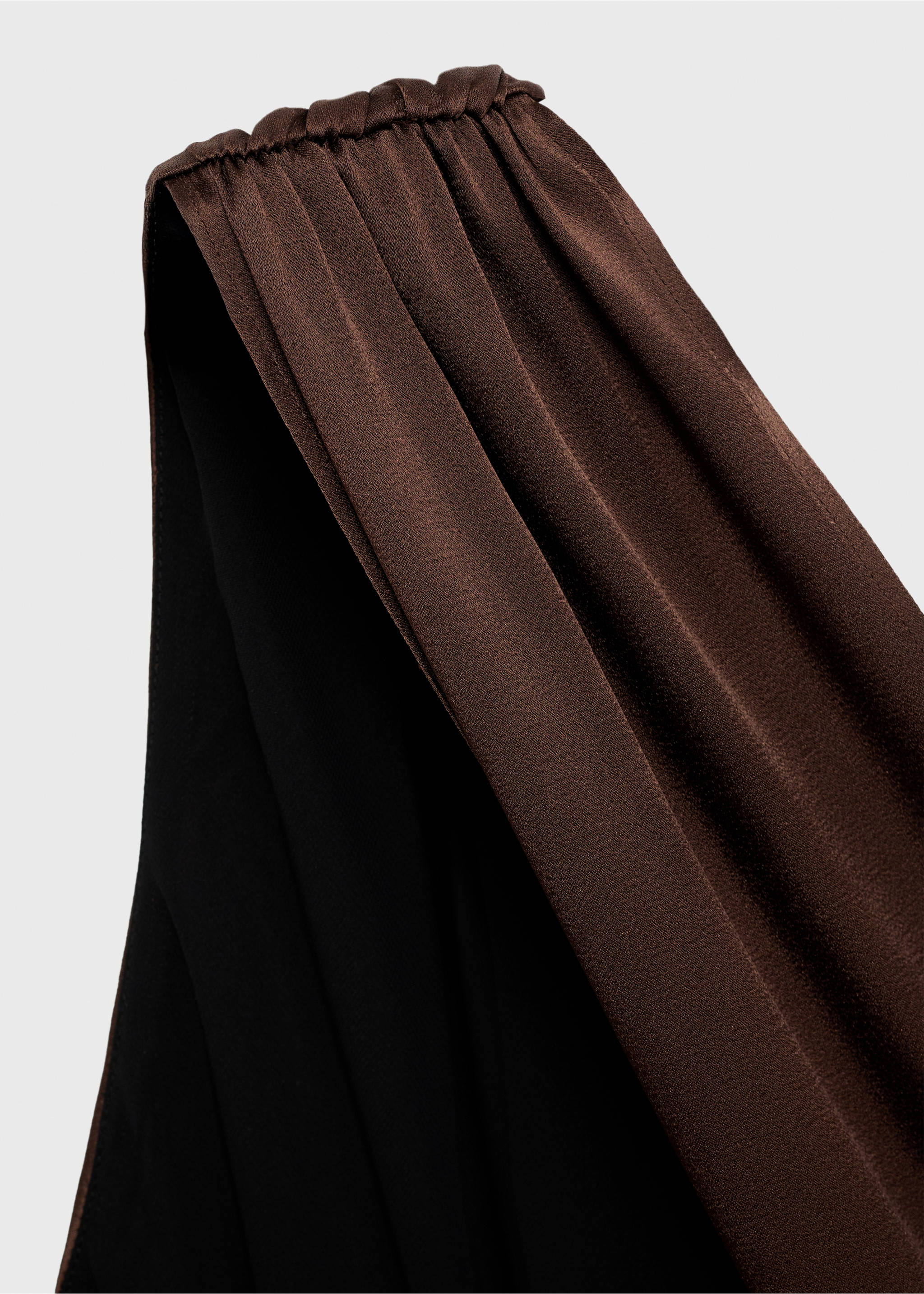 Asymmetrical bow-neck dress - Details of the article 8, Brown. Ref: 87080443-00.