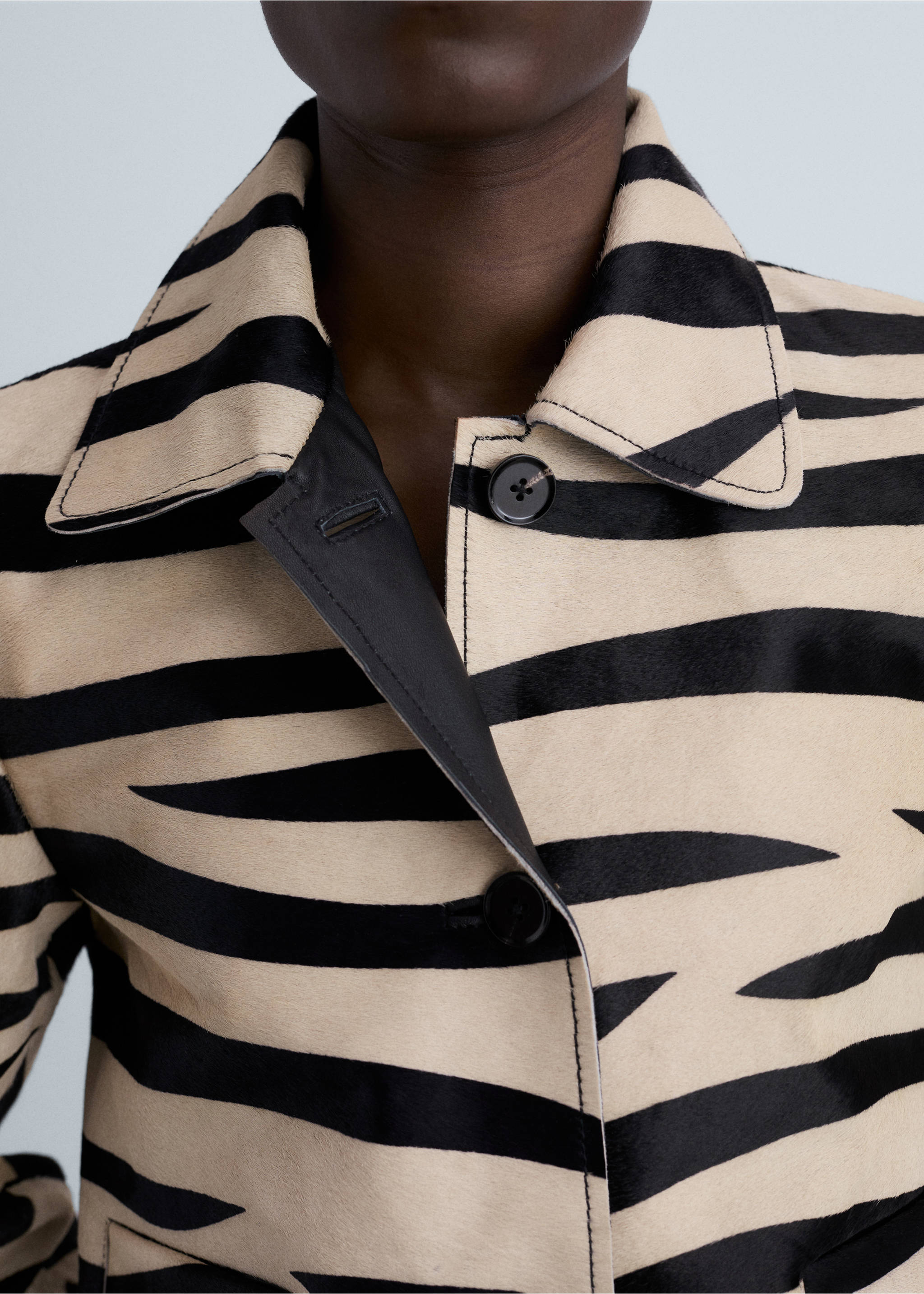 Zebra-print fur jacket - Details of the article 1, Black. Ref: 87080454-00.