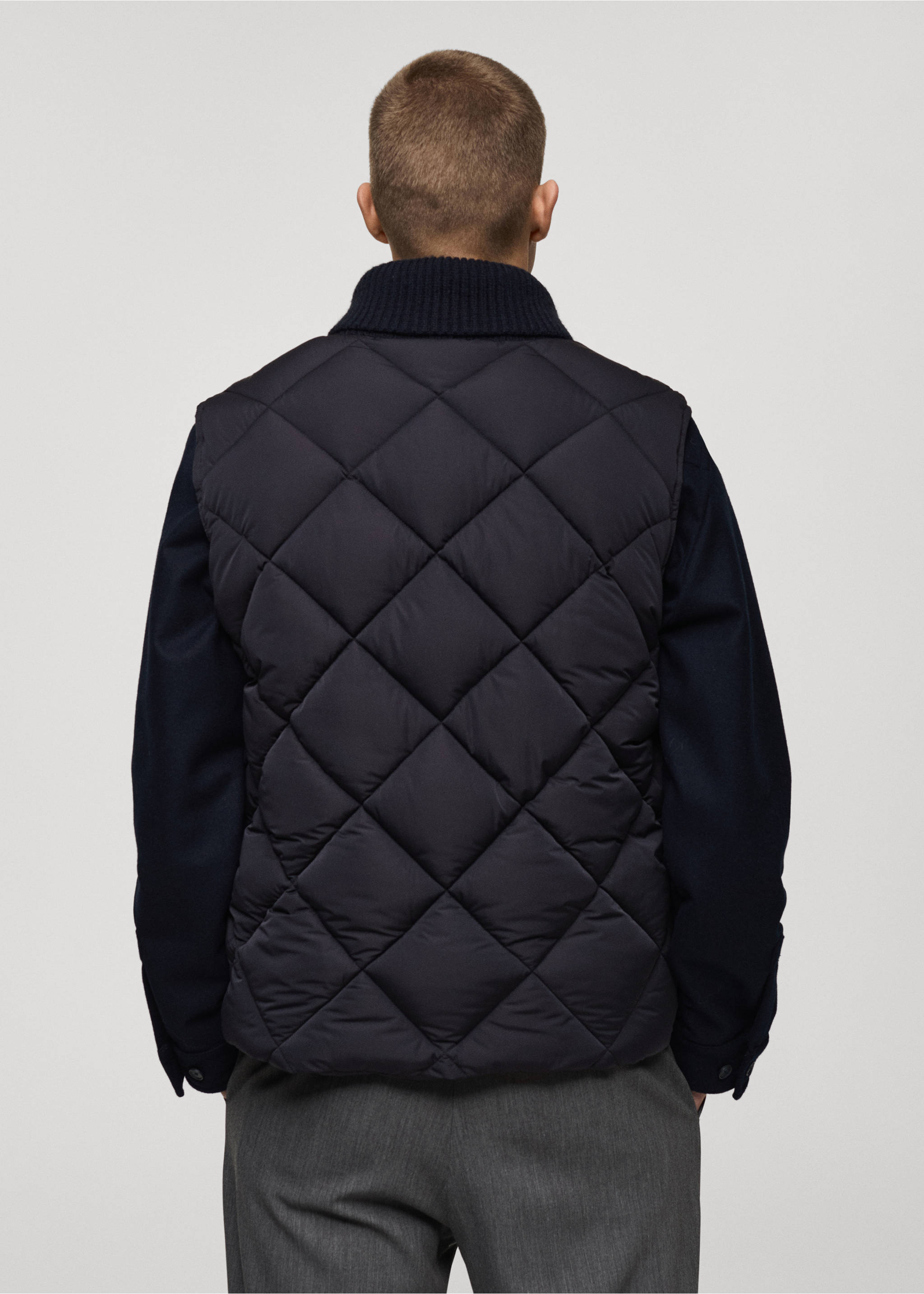 Water-repellent quilted gilet - Reverse of the article, Dark Navy. Ref: 87080573-00.