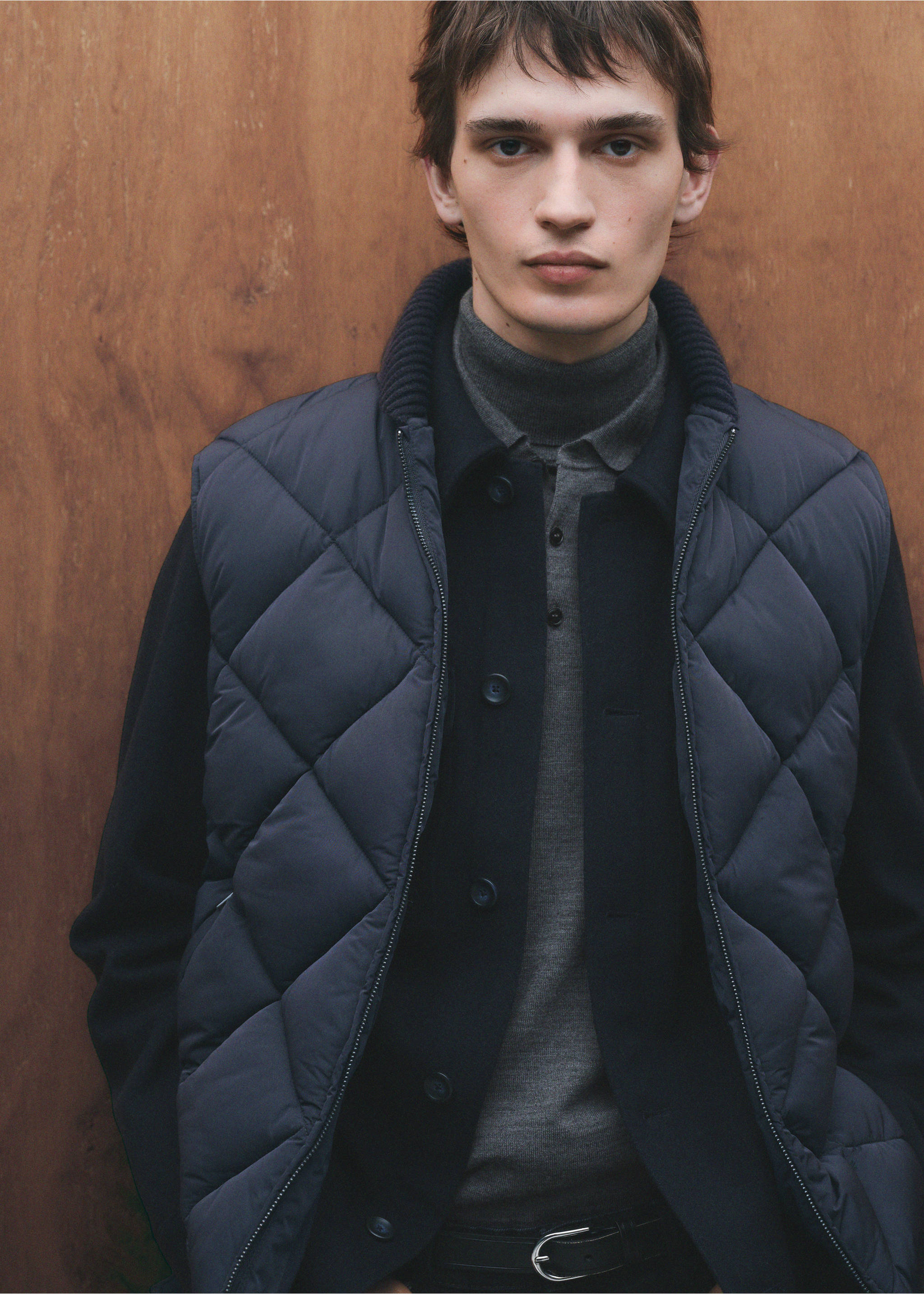 Water-repellent quilted gilet - Details of the article 3, Dark Navy. Ref: 87080573-00.