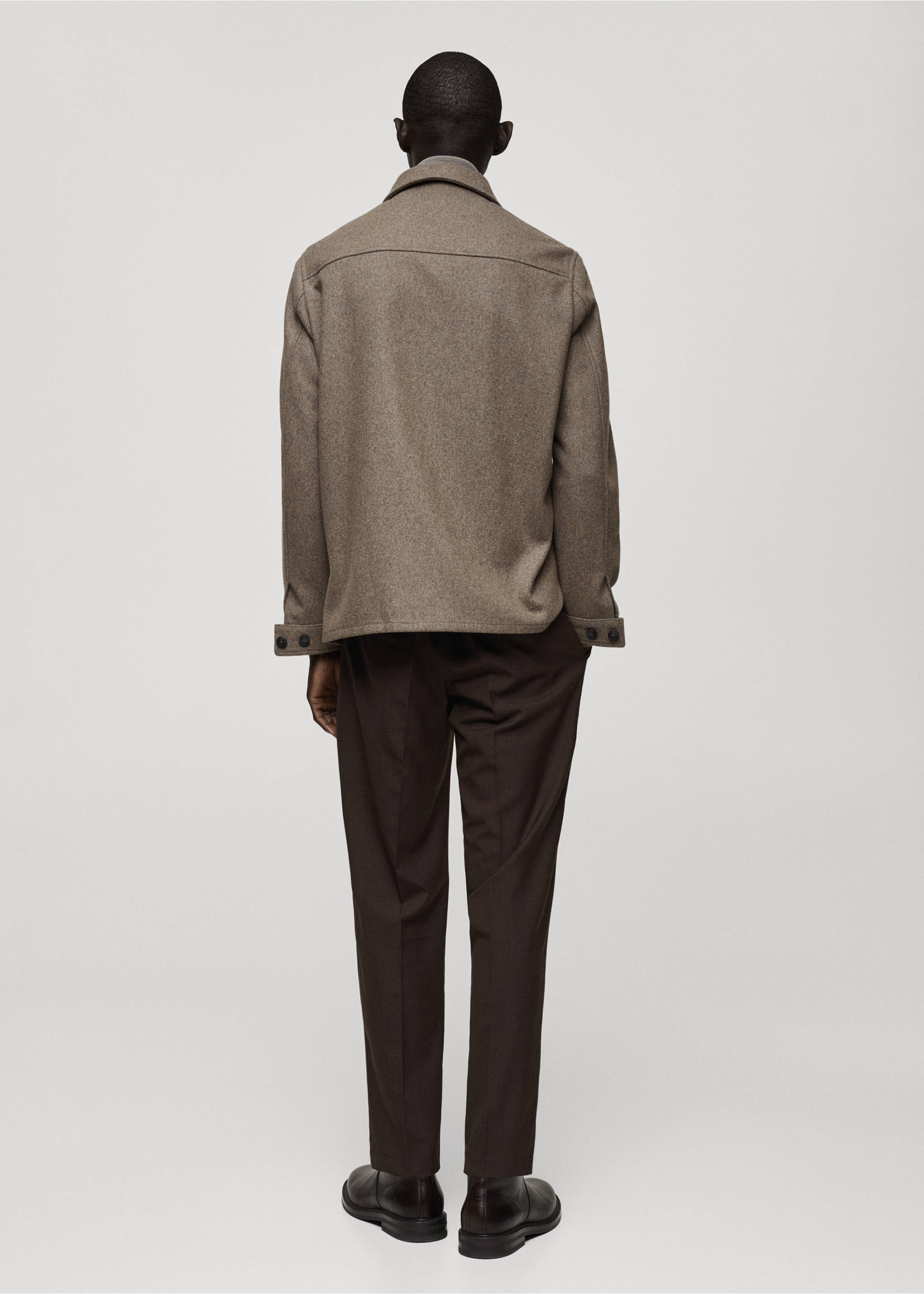 Overshirt aus Flanell-Woll-Gemisch - Rückseite des Artikels, Mittelbraun. Ref: 87080574-00.