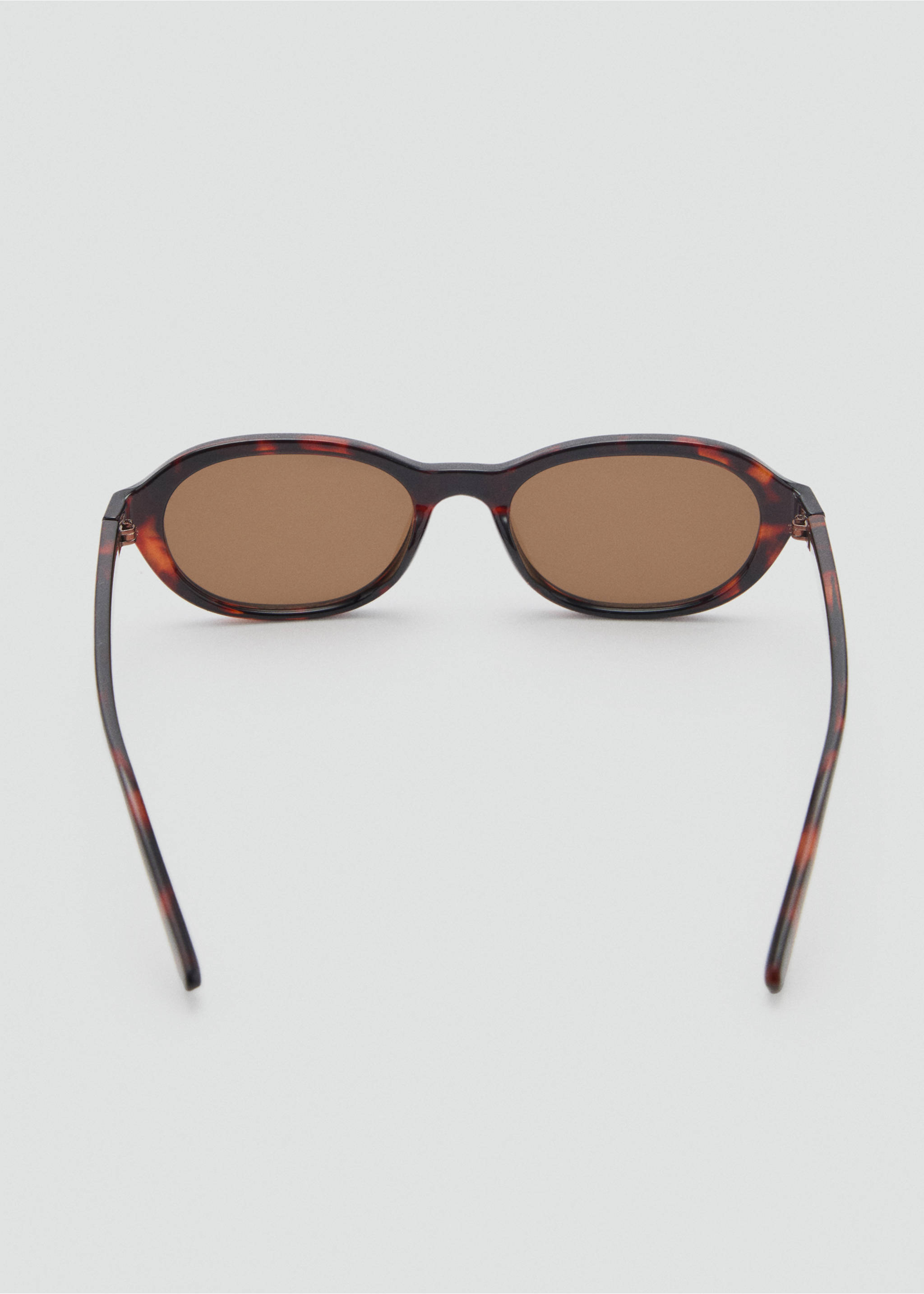 Gafas de sol montura ovalada - Detalle del artículo 1, Chocolate. Ref: 87080575-00.