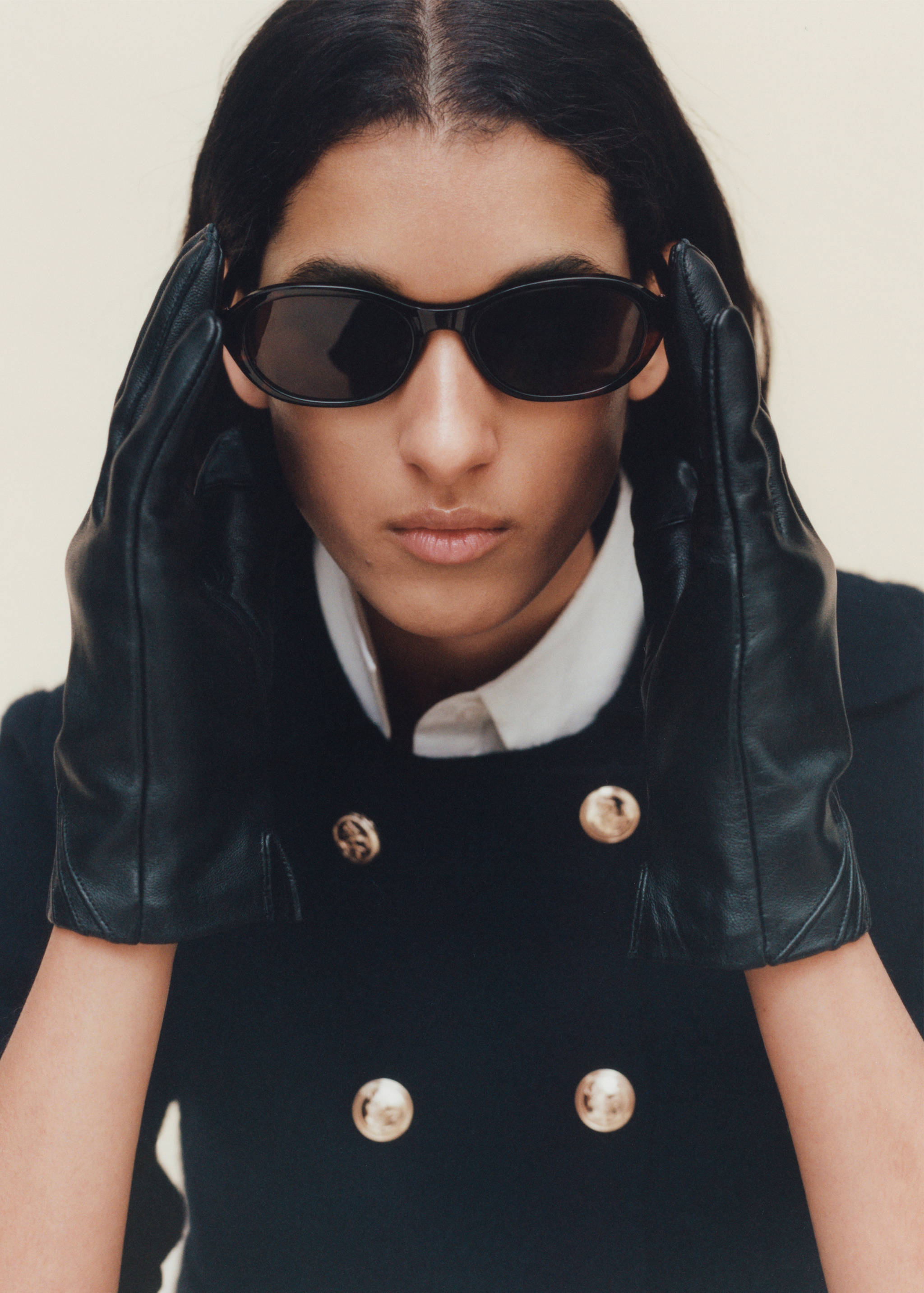 Oval-frame sunglasses - General plane