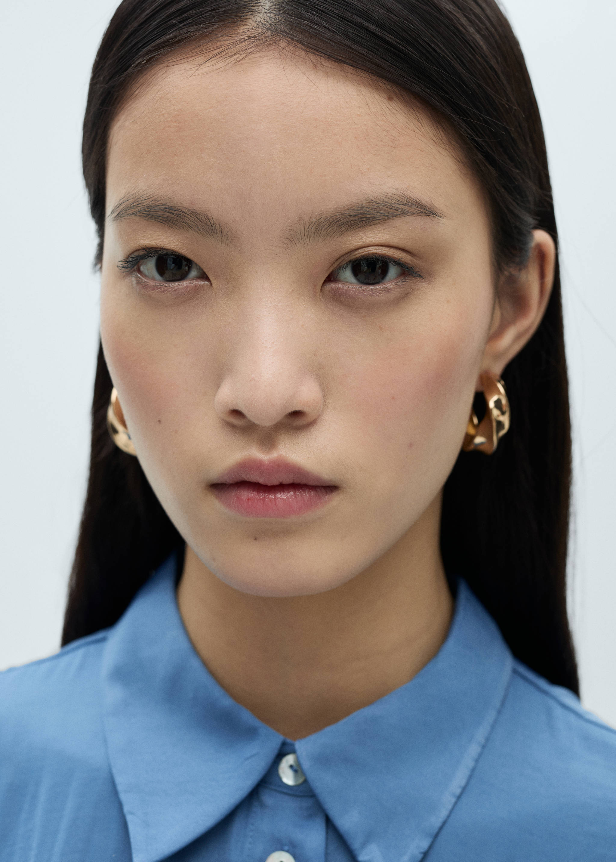 null - Details of the article 1