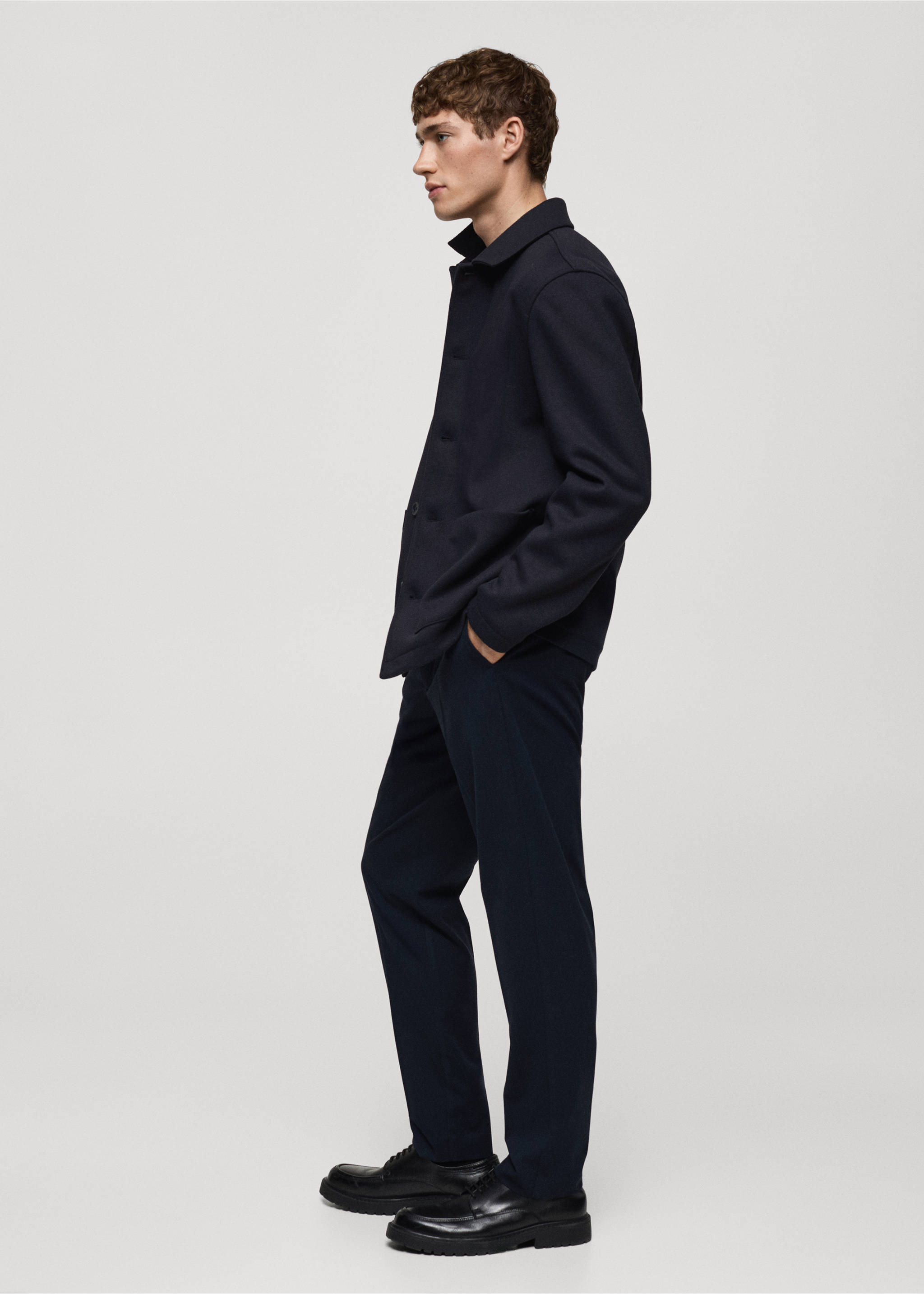 Regular-Fit-Overshirt mit Taschen - Detail des Artikels 2, Dunkles Marineblau. Ref: 87080594-00.