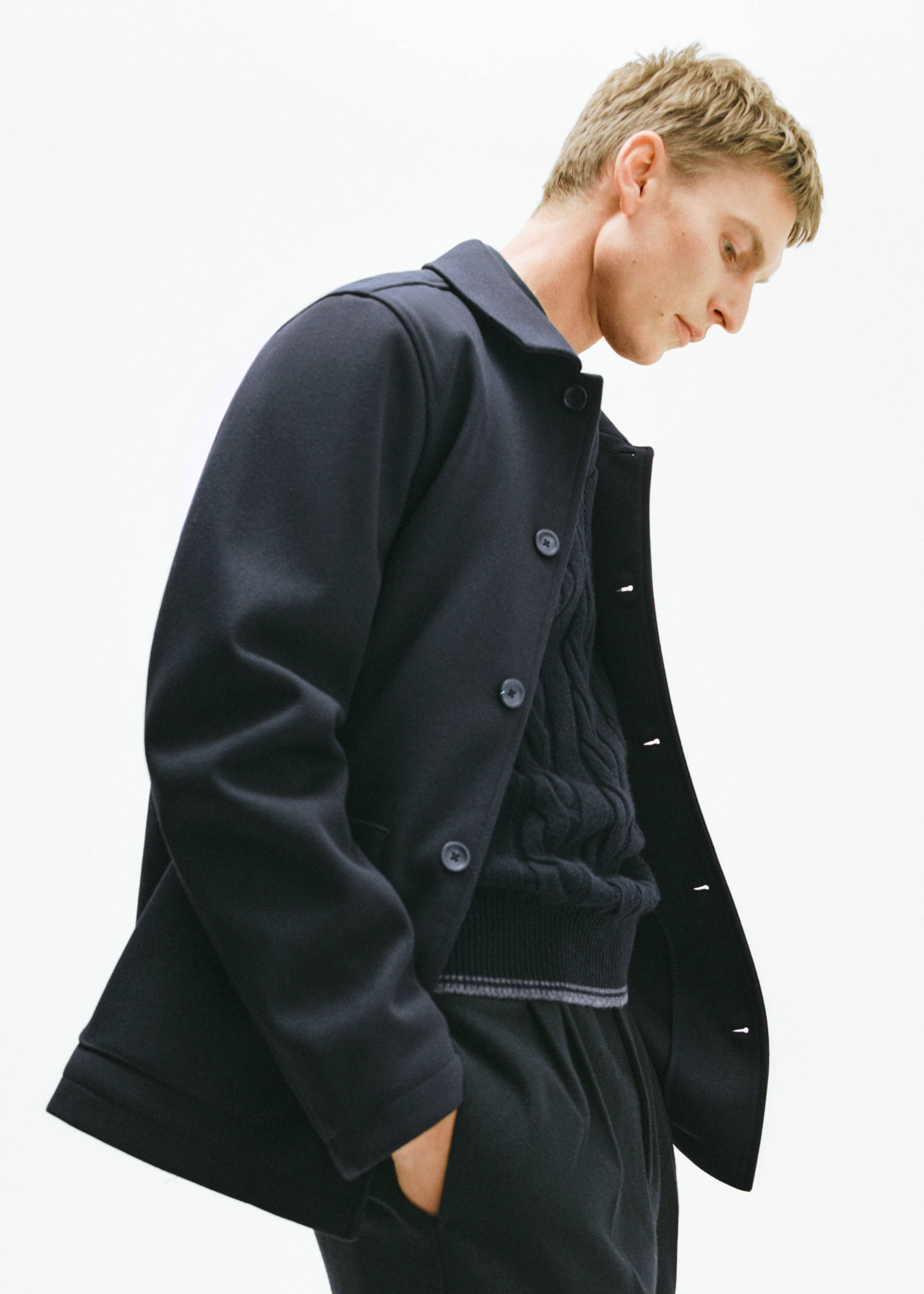 Regular-Fit-Overshirt mit Taschen - Detail des Artikels 5, Dunkles Marineblau. Ref: 87080594-00.