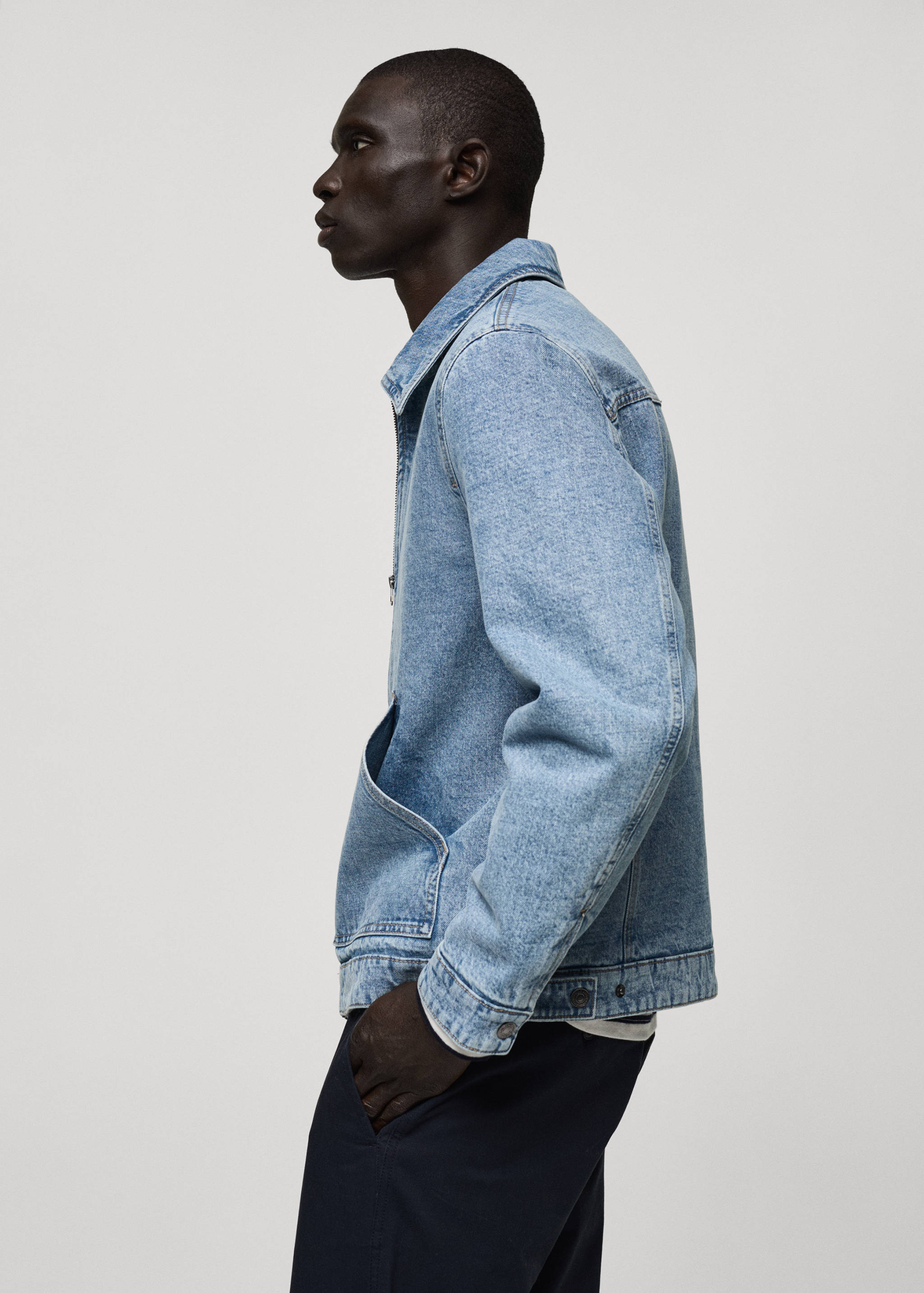 Blouson en jean matelassé - Détail de l'article 2
