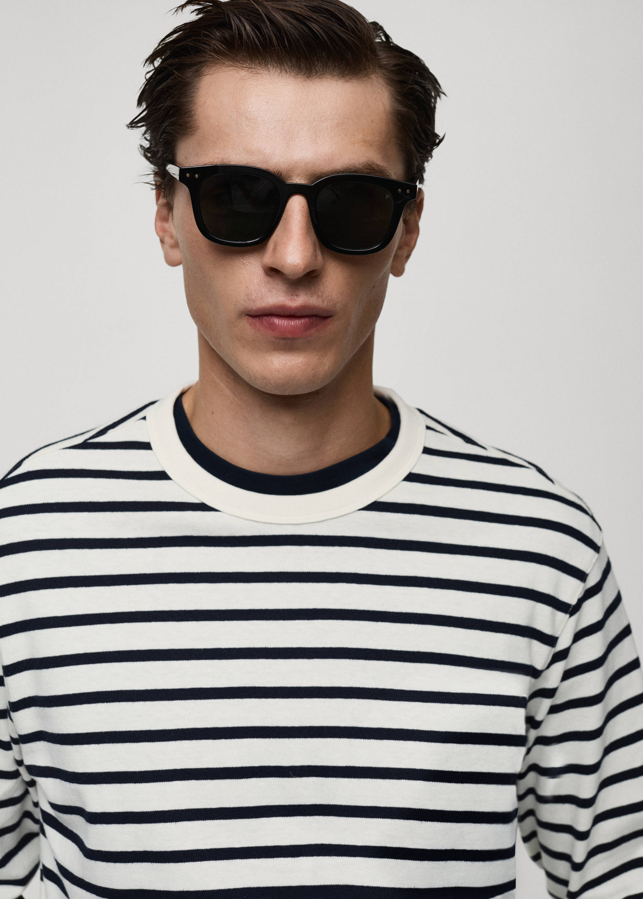 Striped 100% cotton t-shirt - Details of the article 1