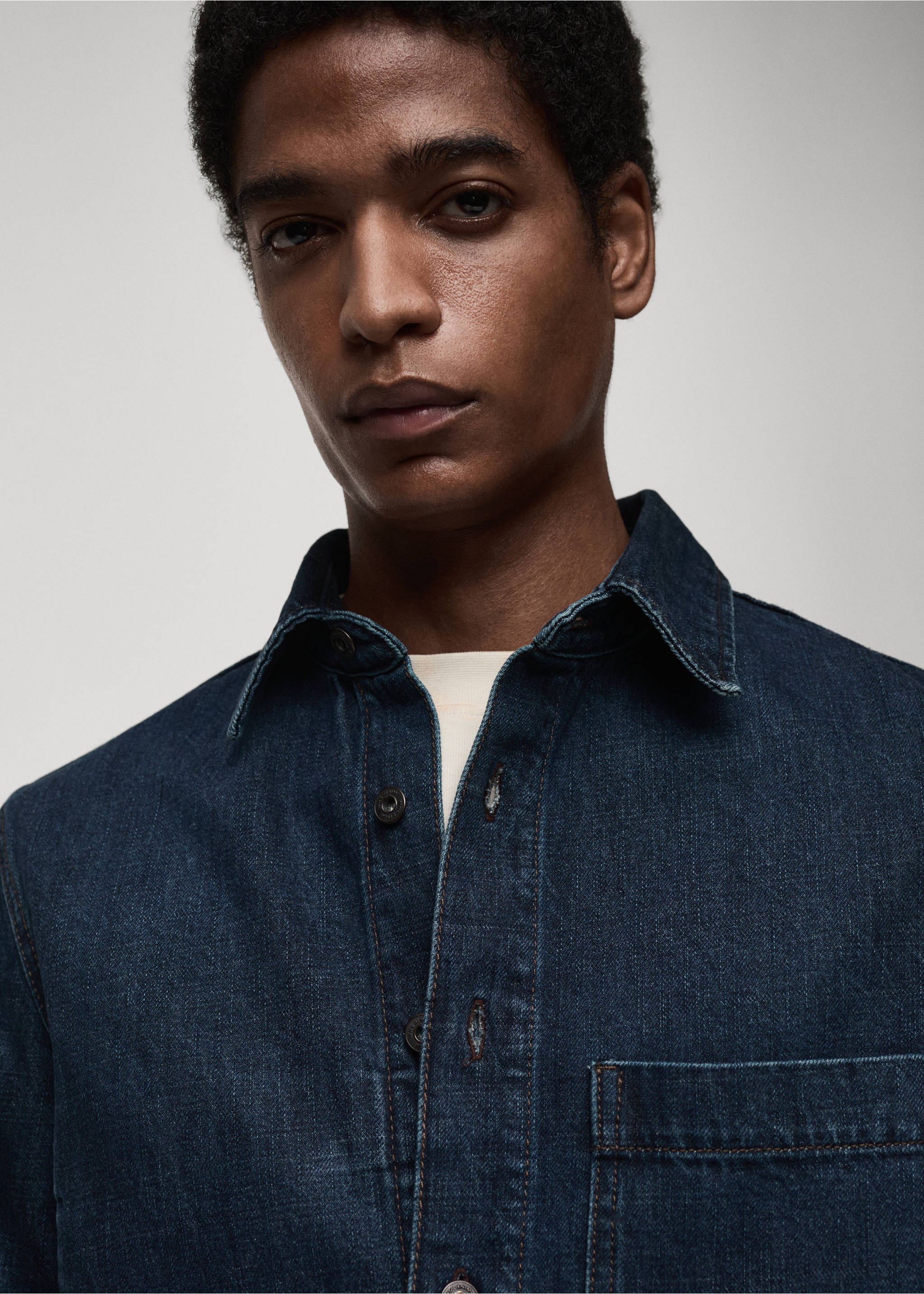 Regular-fit denim overshirt - Details of the article 1, Open Blue. Ref: 87080618-00.
