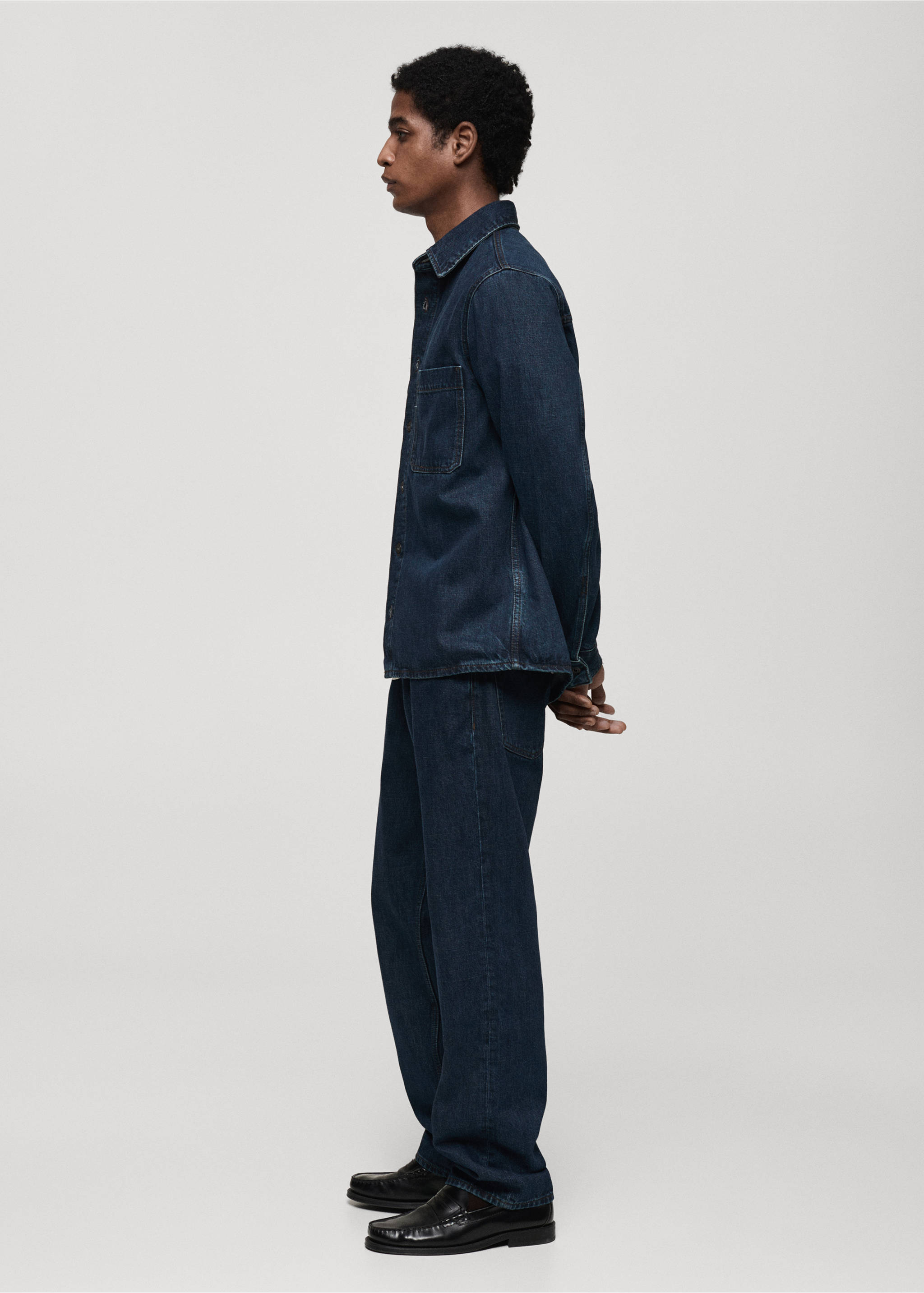 Regular-fit denim overshirt - Details of the article 2, Open Blue. Ref: 87080618-00.