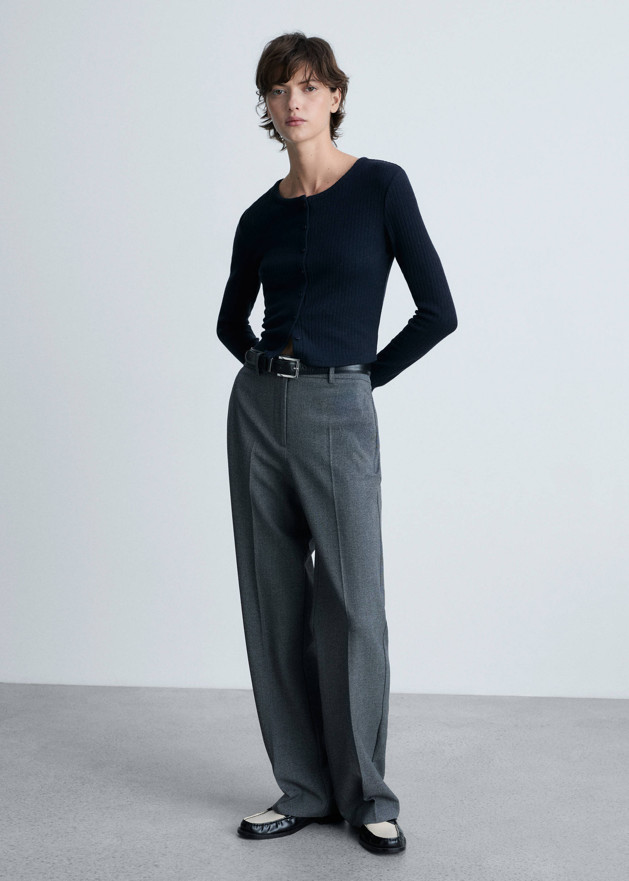 Cárdigan canalé botones - Plano general