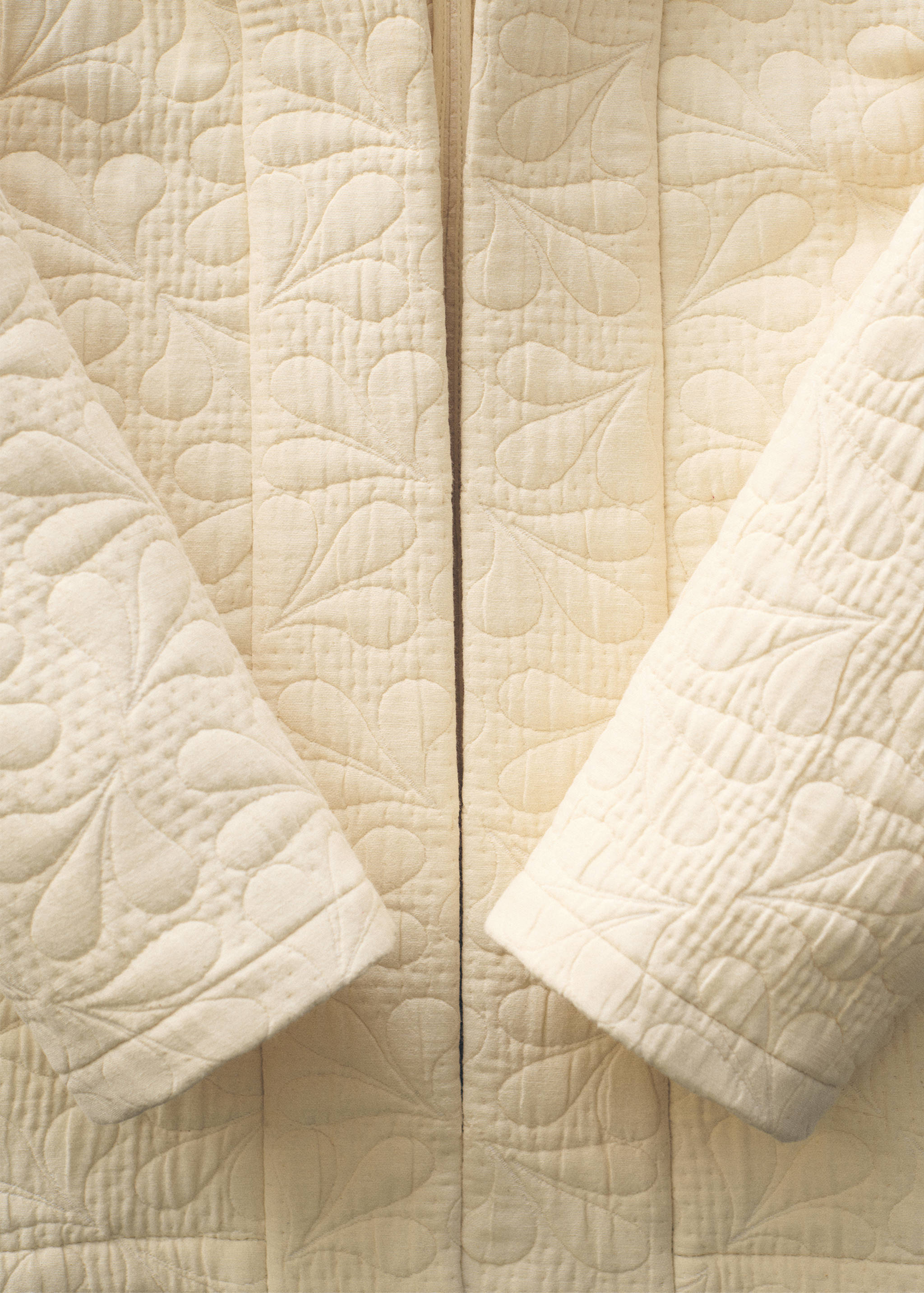 Veste brodée texturée - Détail de l'article 5