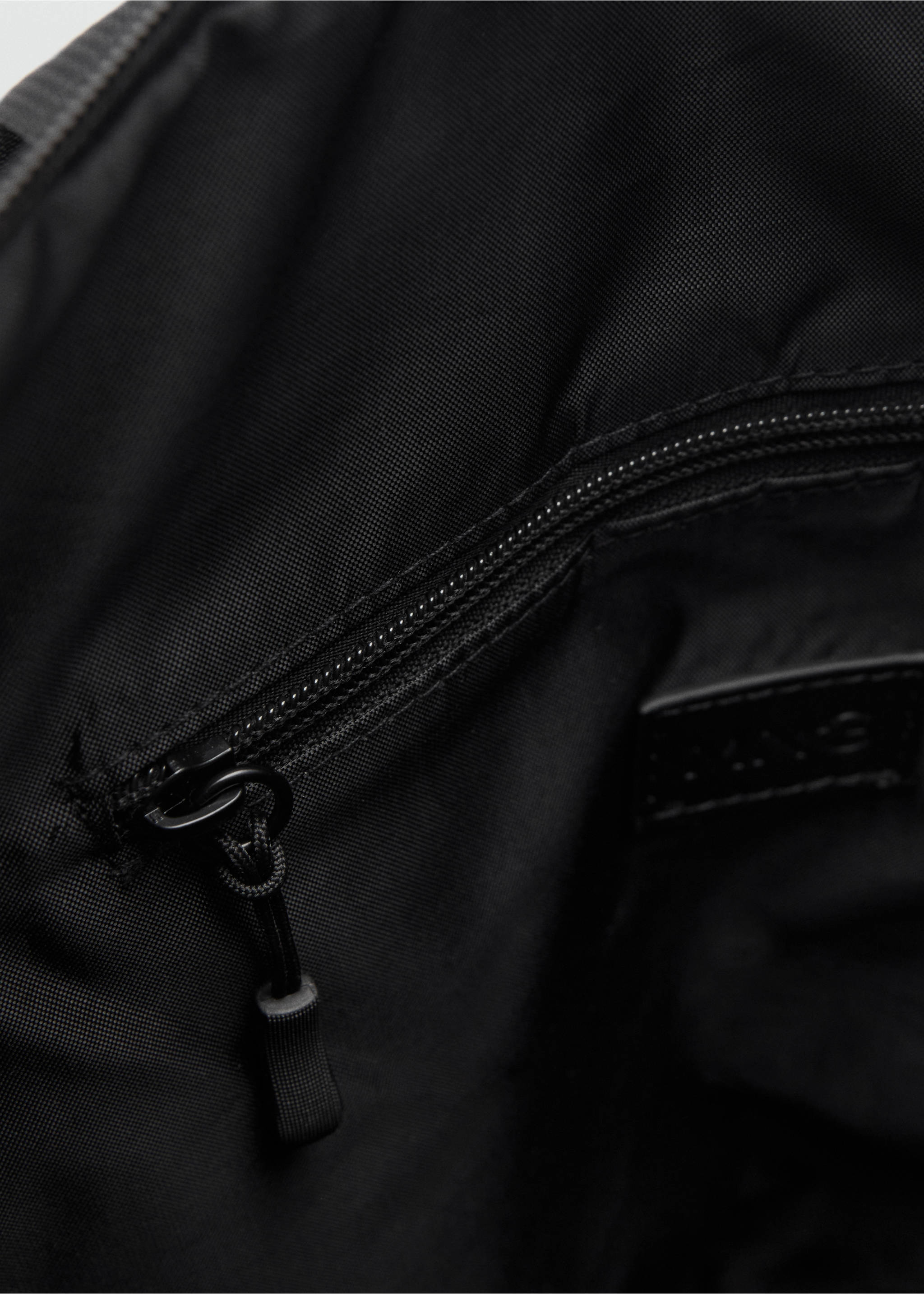 Multi-functional backpack with pockets - Details of the article 4, Black. Ref: 87080647-00.