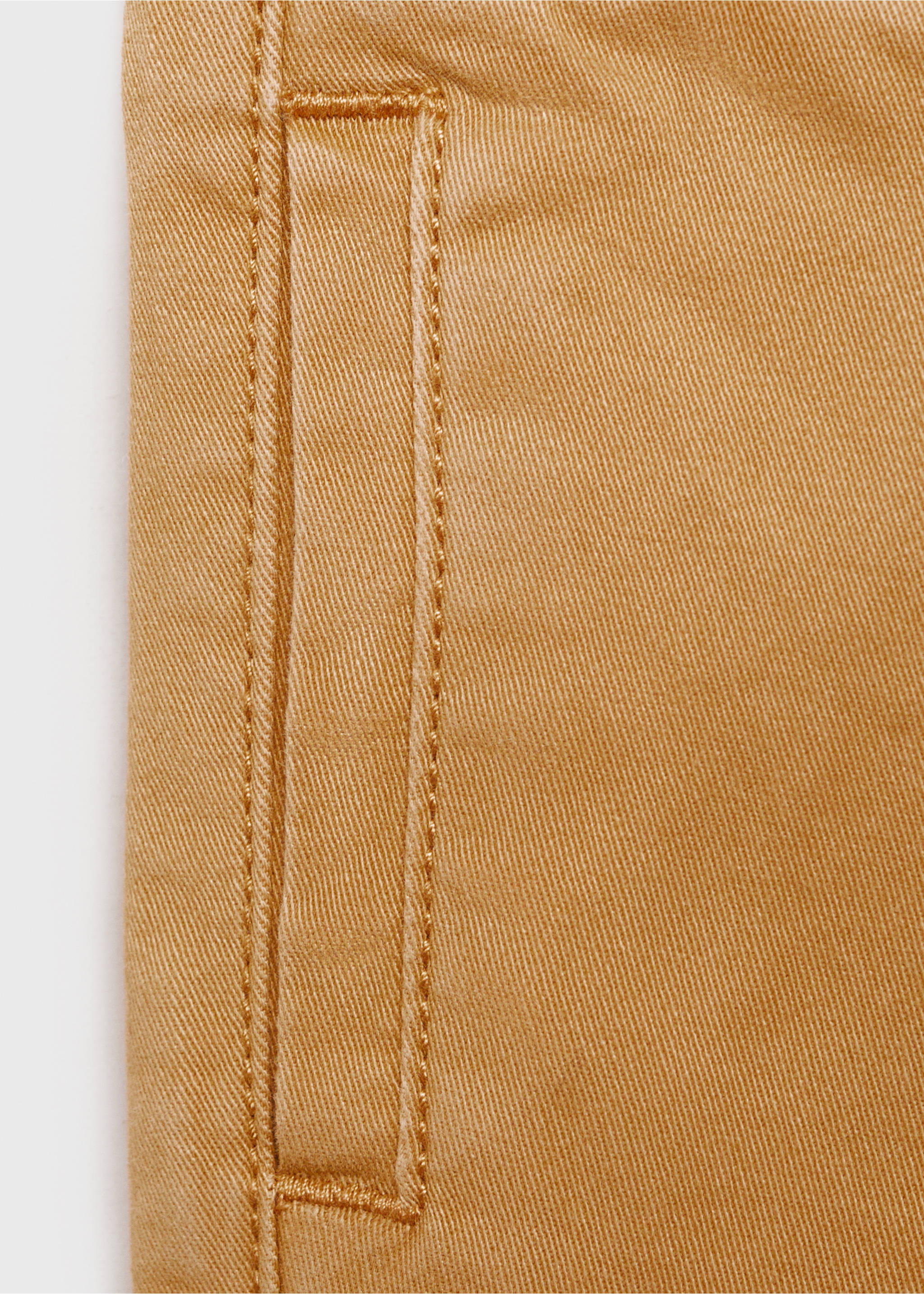 Jogger-Hose aus Baumwolle - Detail des Artikels 8, Senfgelb. Ref: 87082533-00.