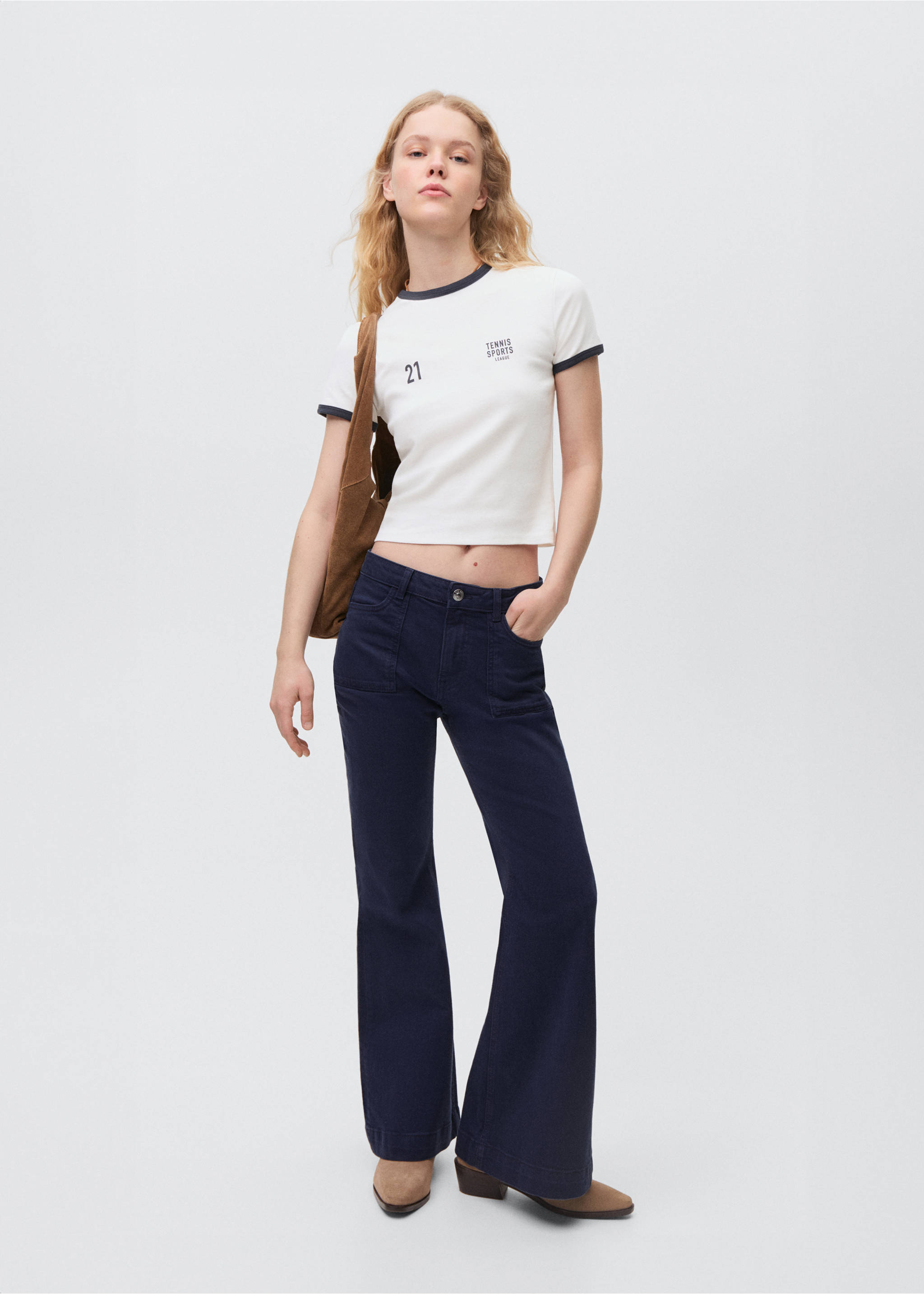 Flared-Jeans - Allgemeine Ansicht, Dunkles Marineblau. Ref: 87082535-00.