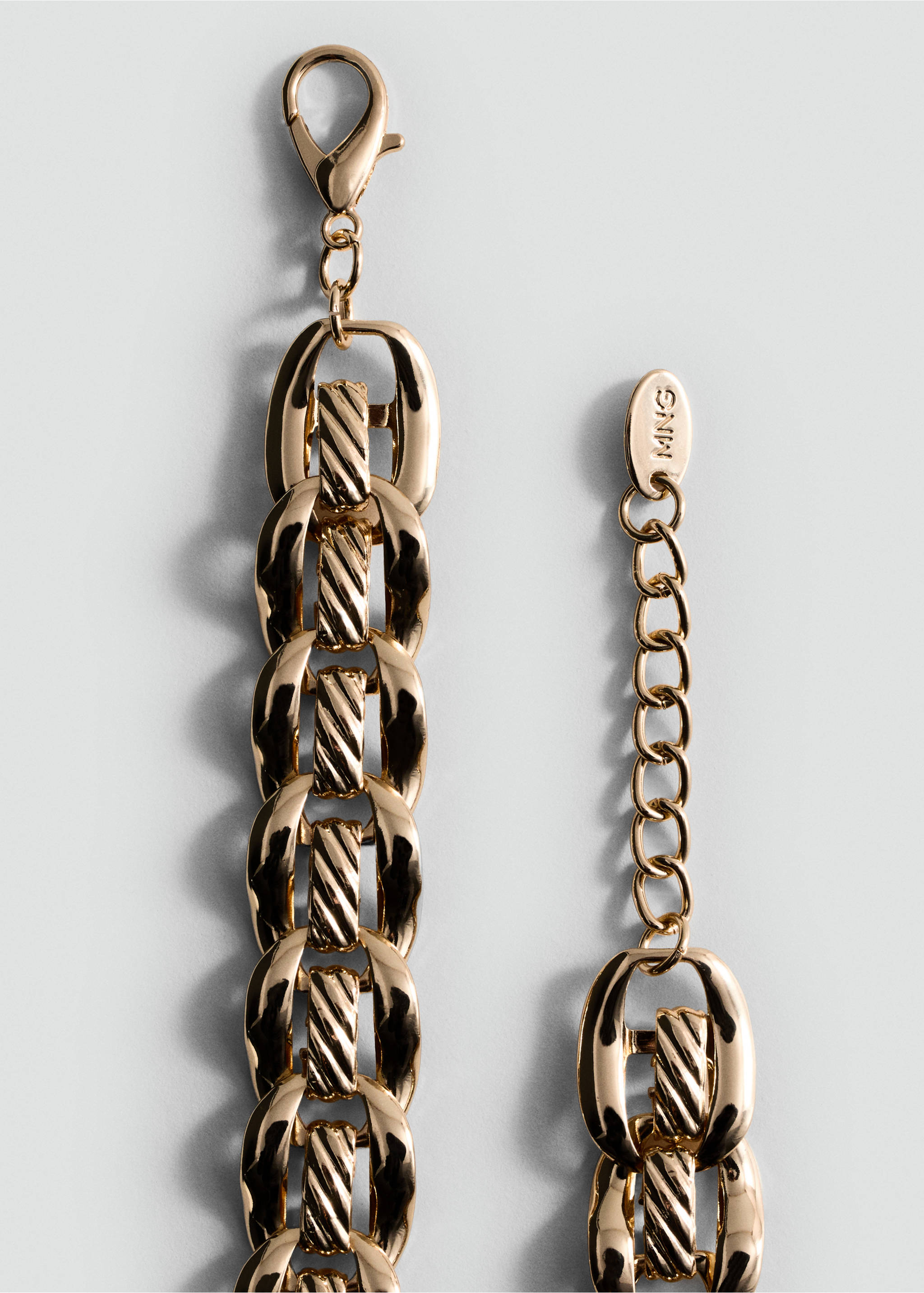 Link chain necklace - Details of the article 1, Gold. Ref: 87082542-00.