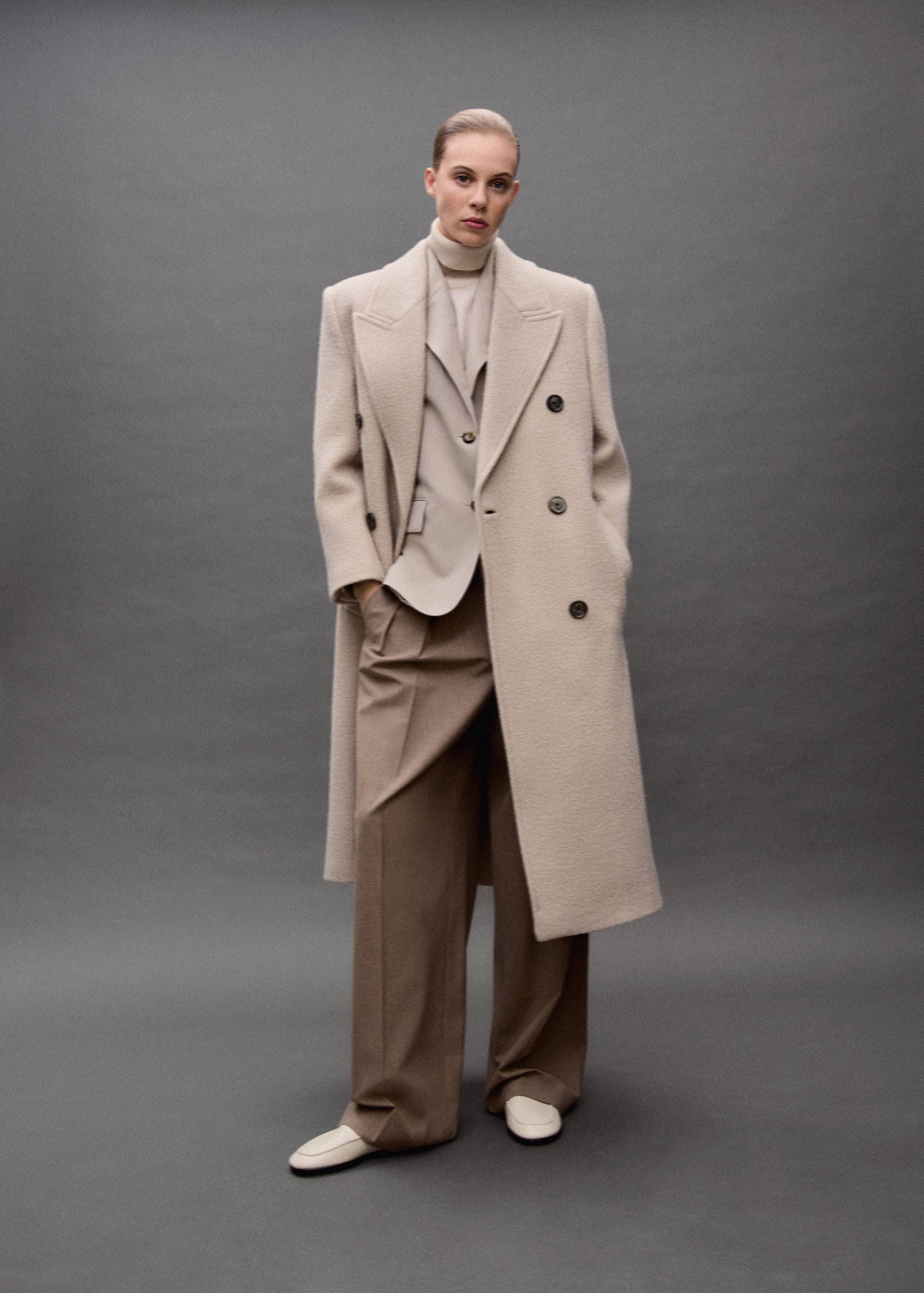 Structured virgin wool coat - Details of the article 7, Light/Pastel Grey. Ref: 87082544-00.