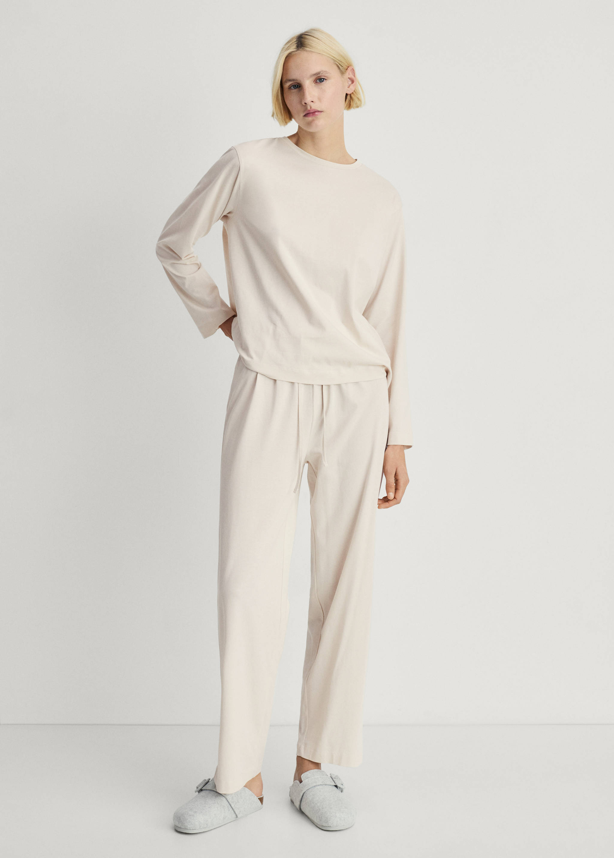 Two-piece plain cotton pyjama set - General plane