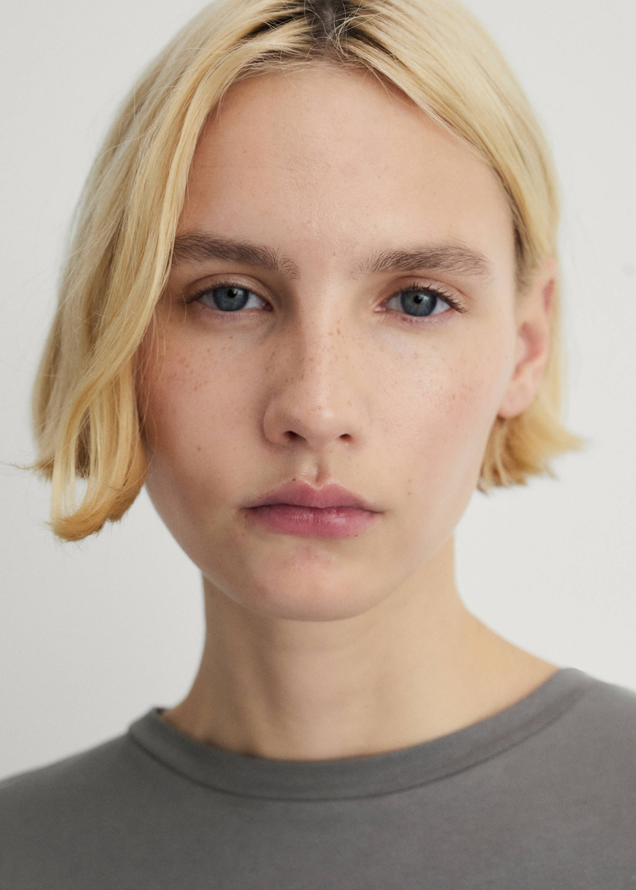 Two-piece plain cotton pajama set - Details of the article 1