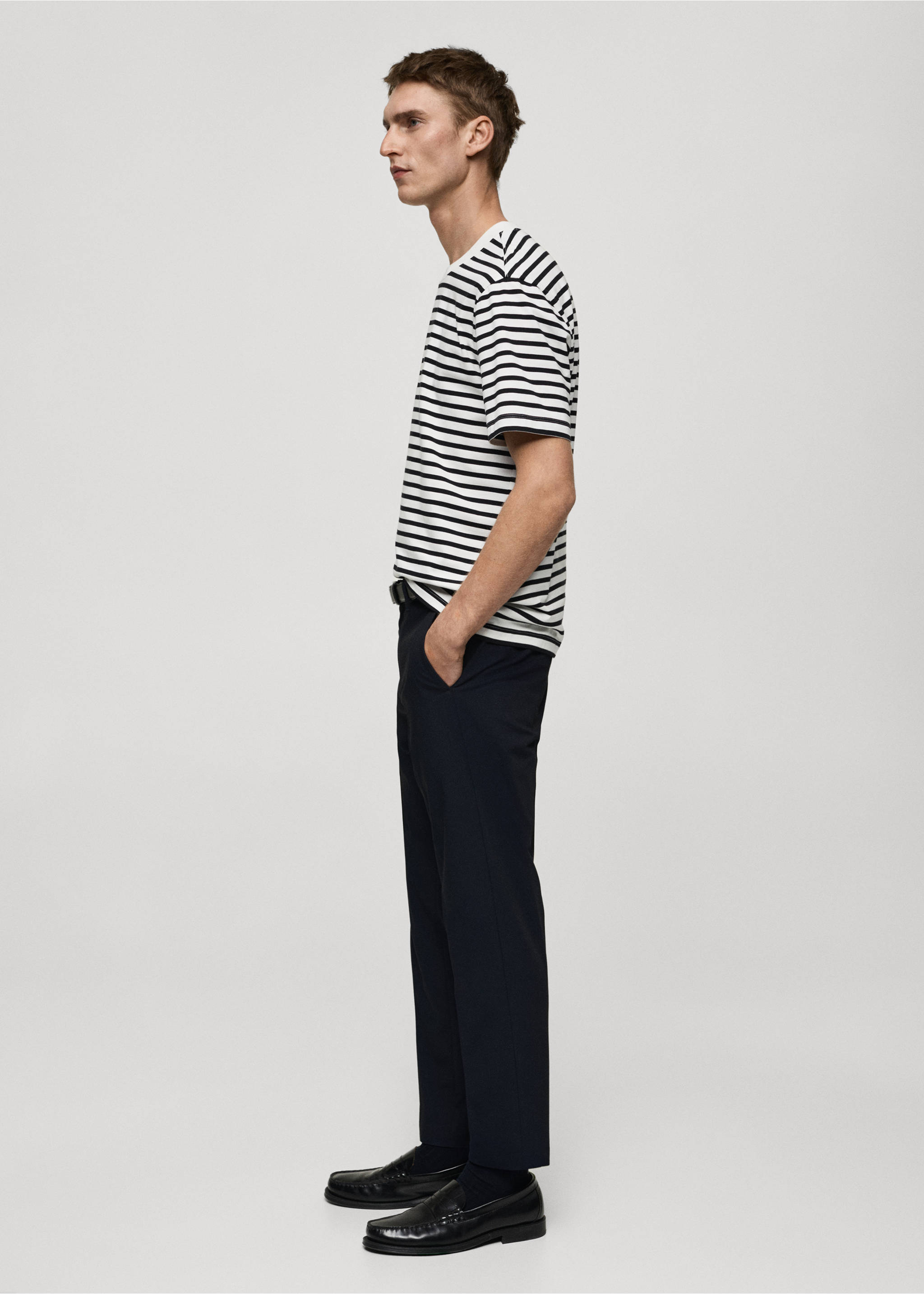 100% cotton striped t-shirt - Details of the article 2, Ecru. Ref: 87082890-00.