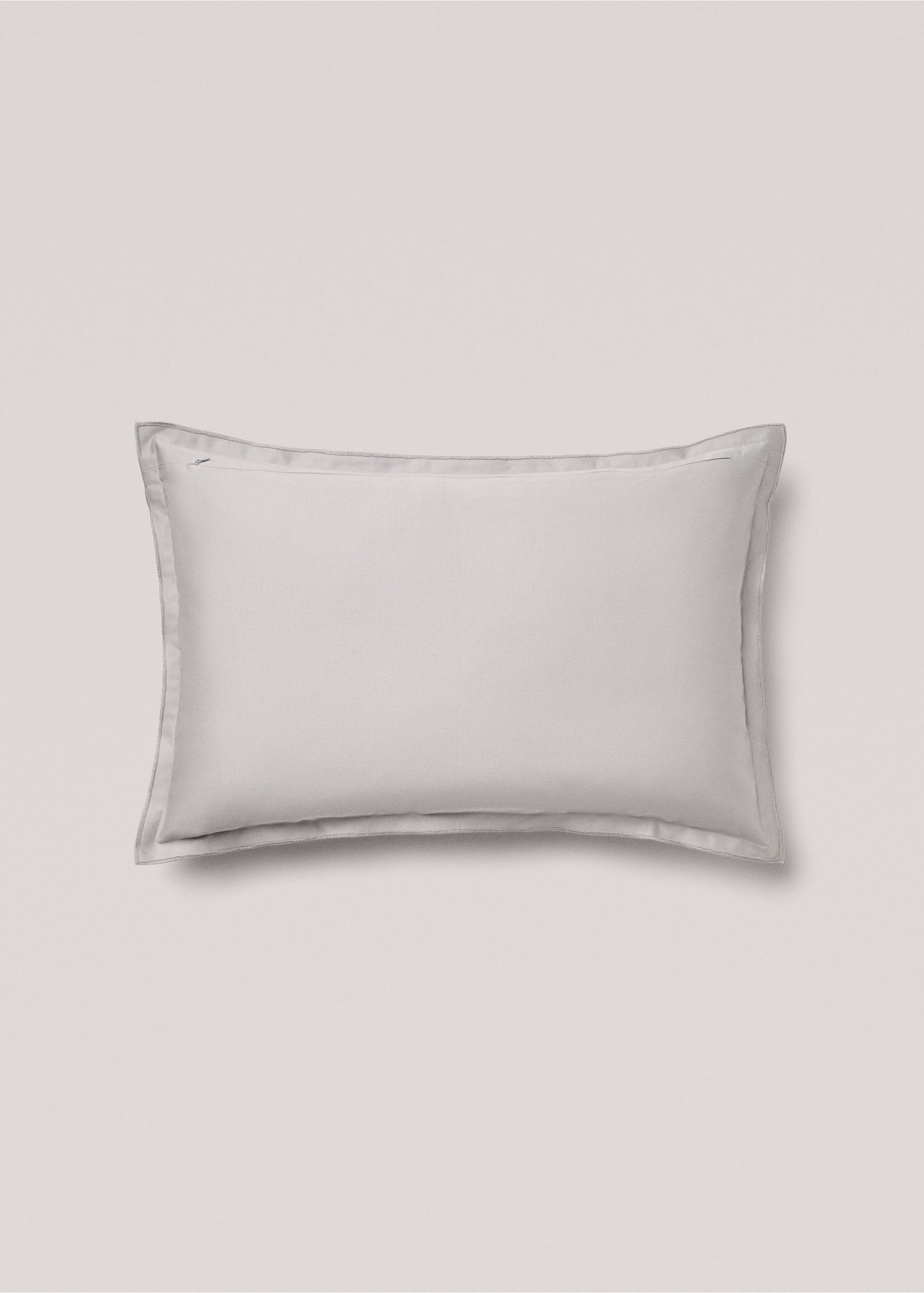 Satin cushion cover 40x60 cm - Details of the article 1, Light/Pastel Grey. Ref: 87082892-00.