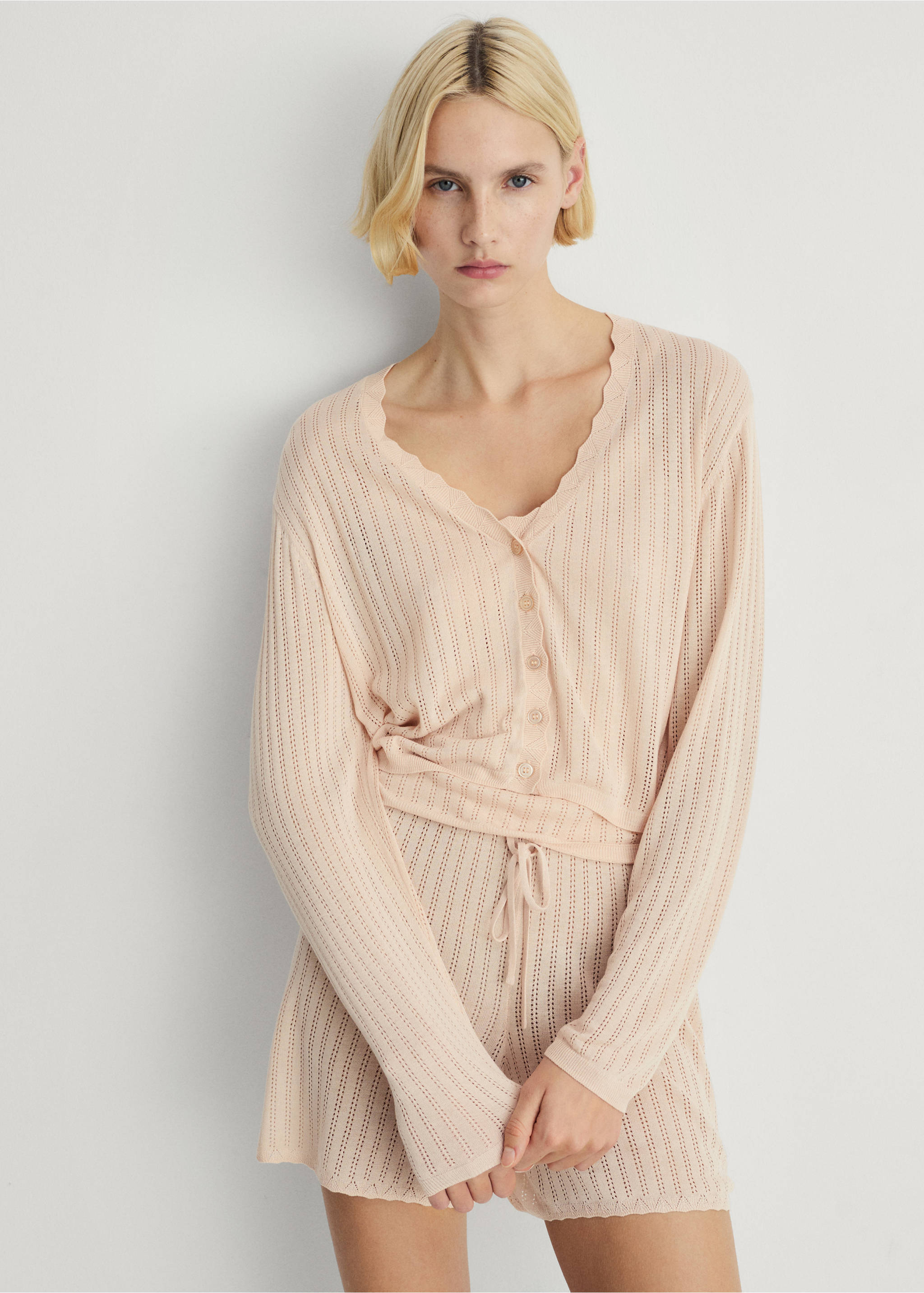 Pyjama cardigan with openwork detail - Medium plane, Salmon. Ref: 87082911-00.