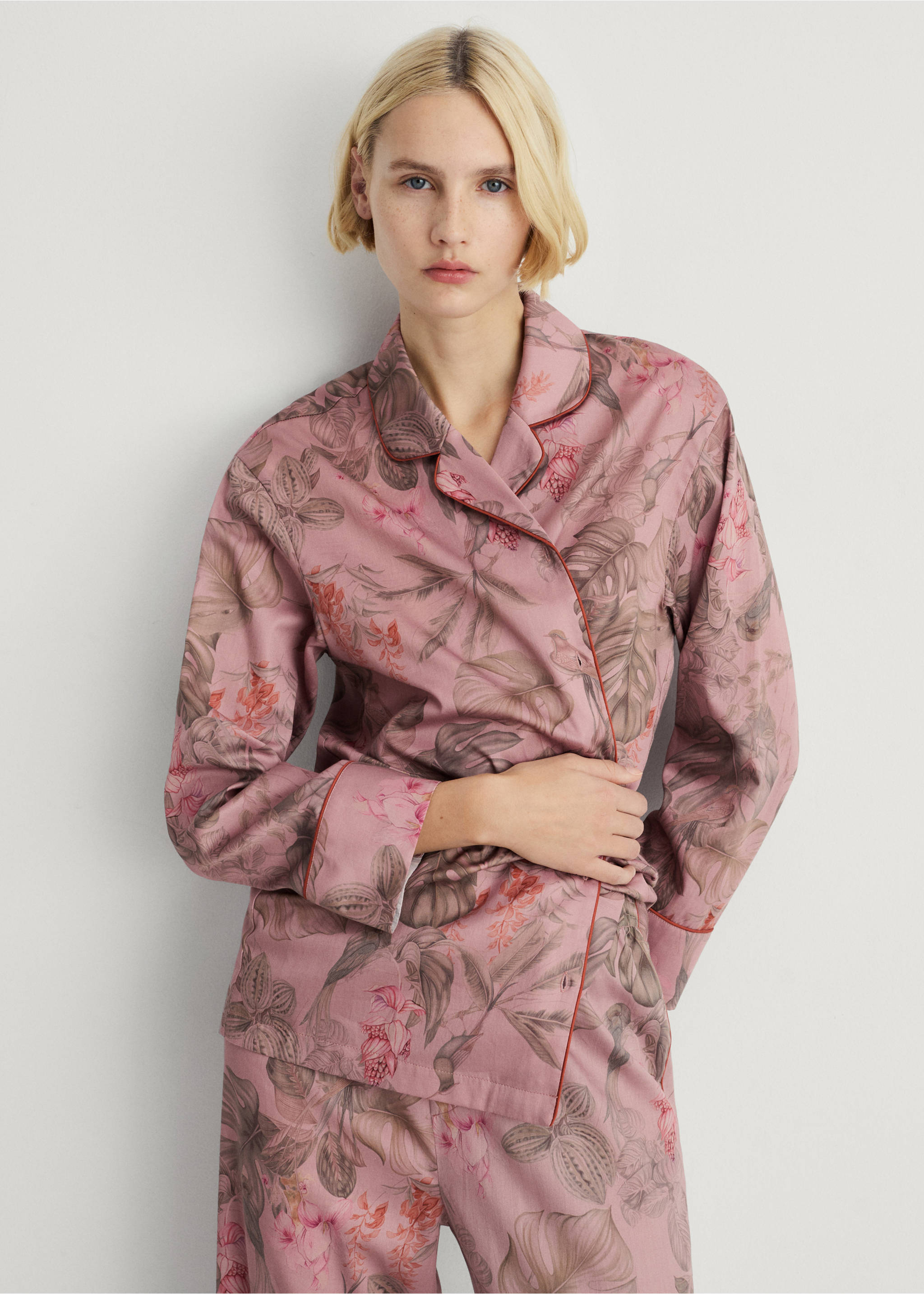 Tropical-print pyjama shirt - Medium plane, Medium Pink. Ref: 87082917-00.