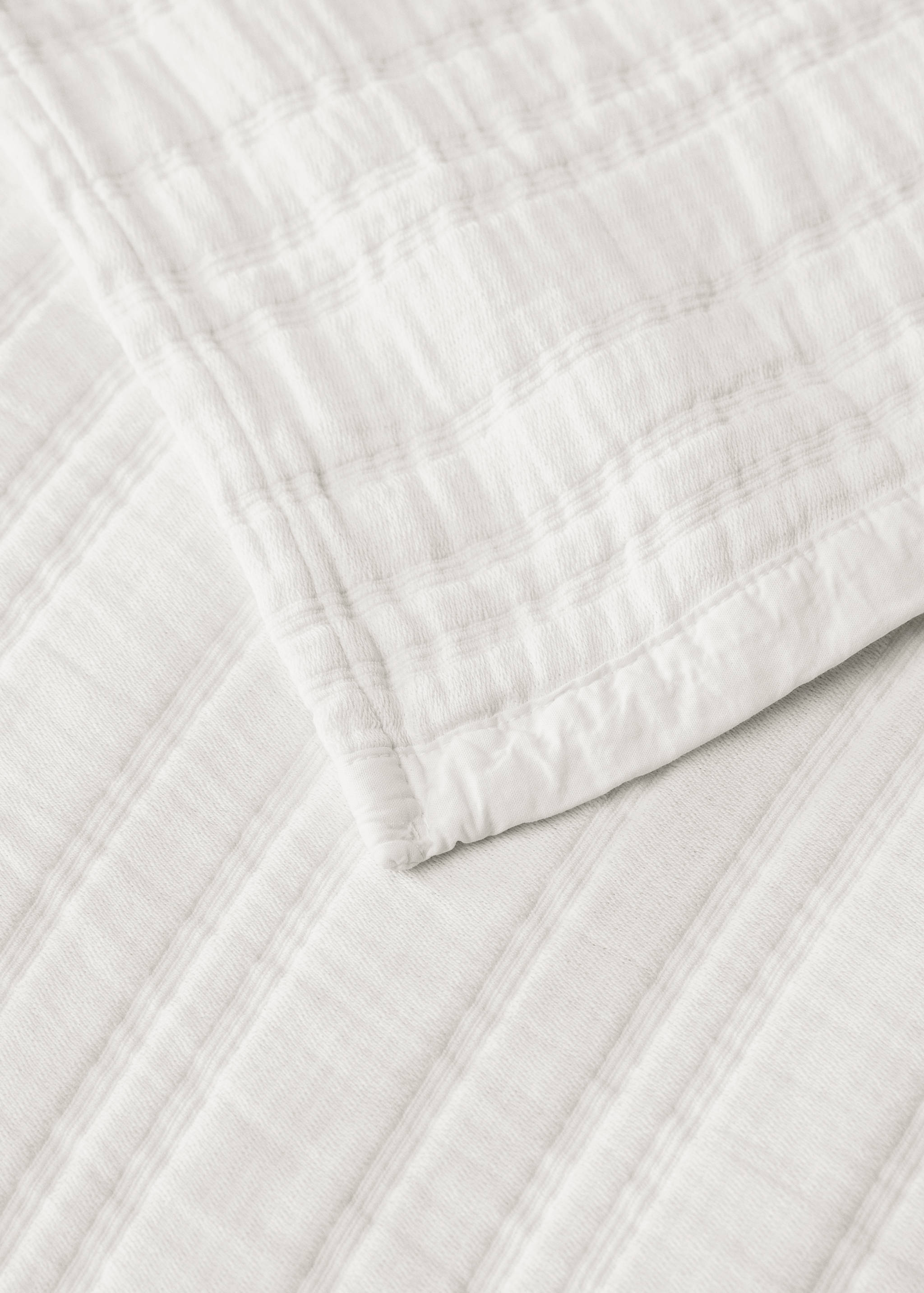 Cotton jacquard bedspread with stripes for 90/105 cm bed - Details of the article 1
