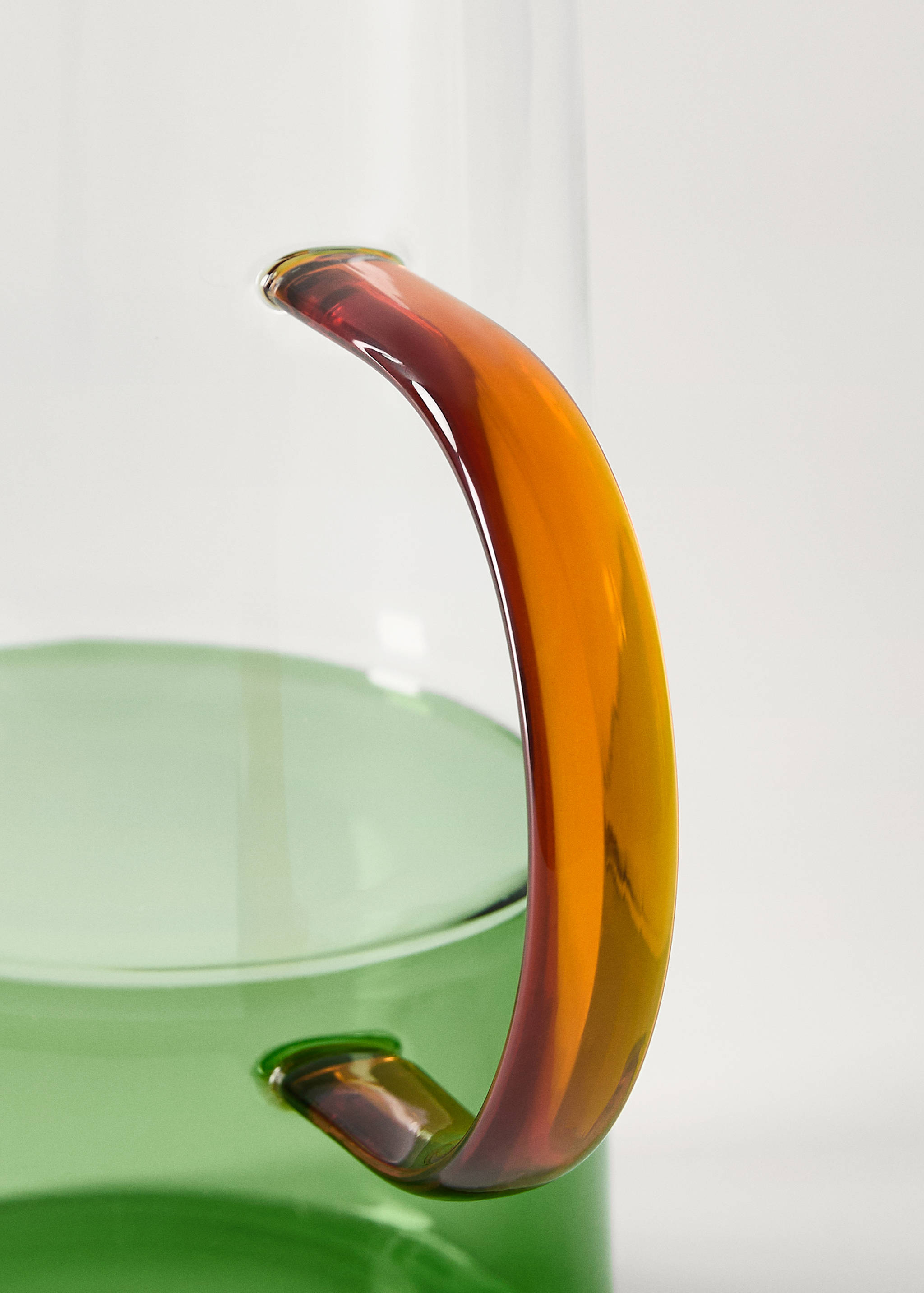 Borosilicate jug with two-tone design - Details of the article 1