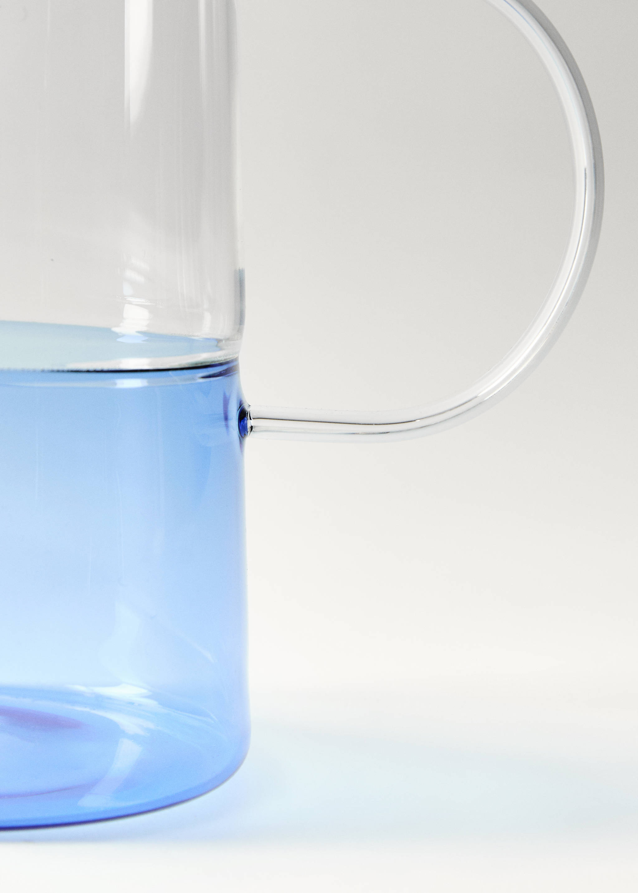 Borosilicate jug with two-tone design - Details of the article 2