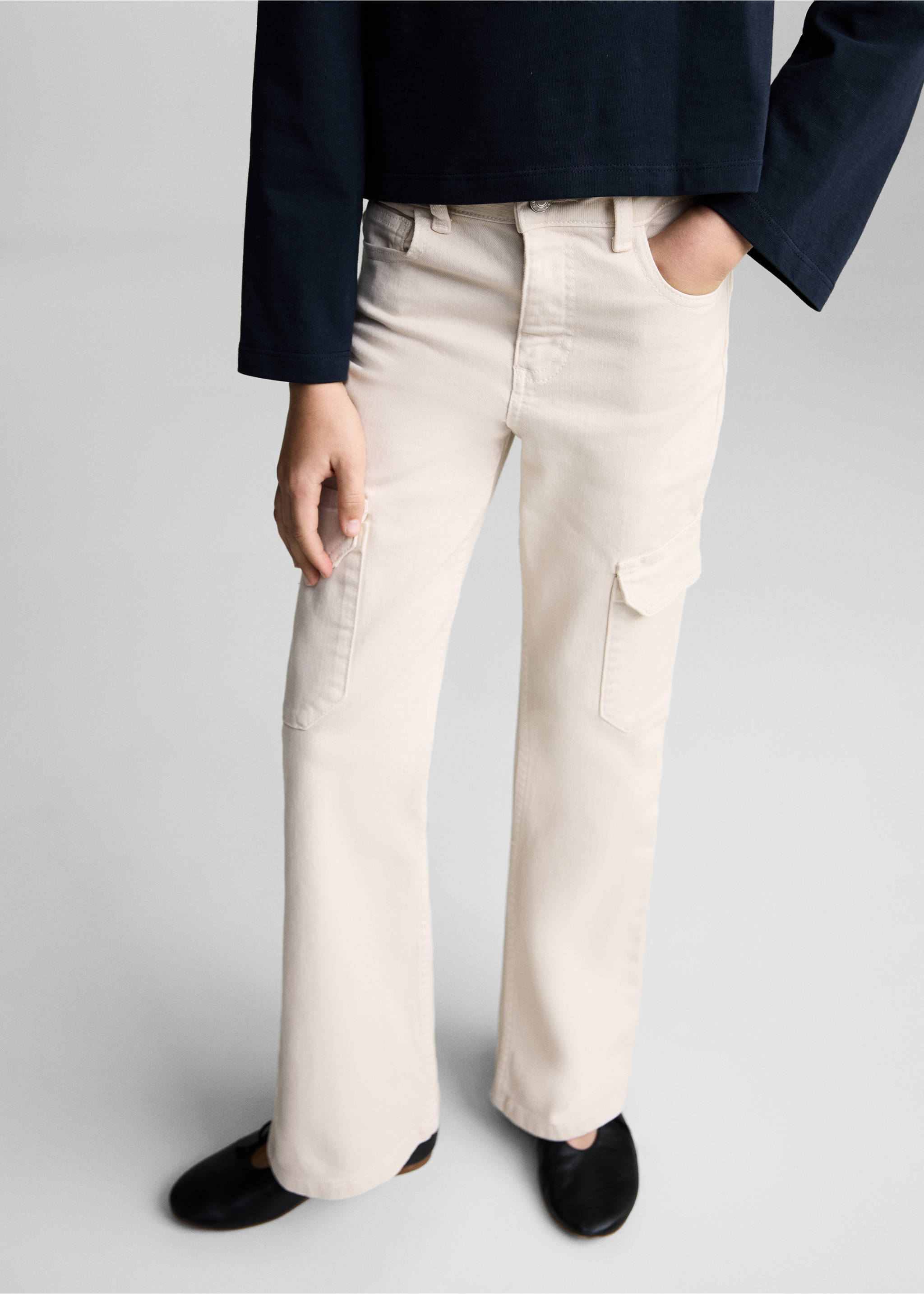 Flared cargo jeans - Medium plane, Sand. Ref: 87083269-00.