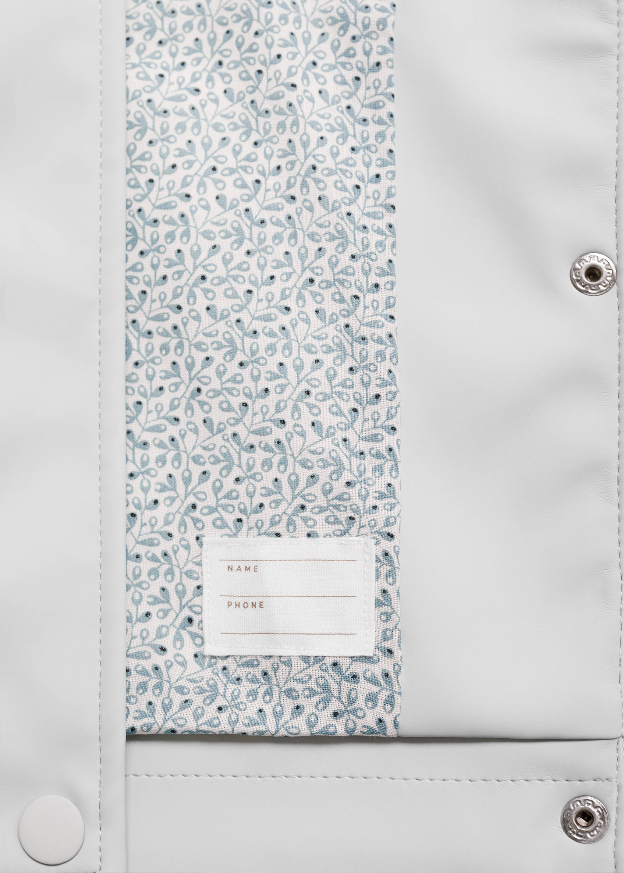 Quilted hooded parka - Details of the article 8