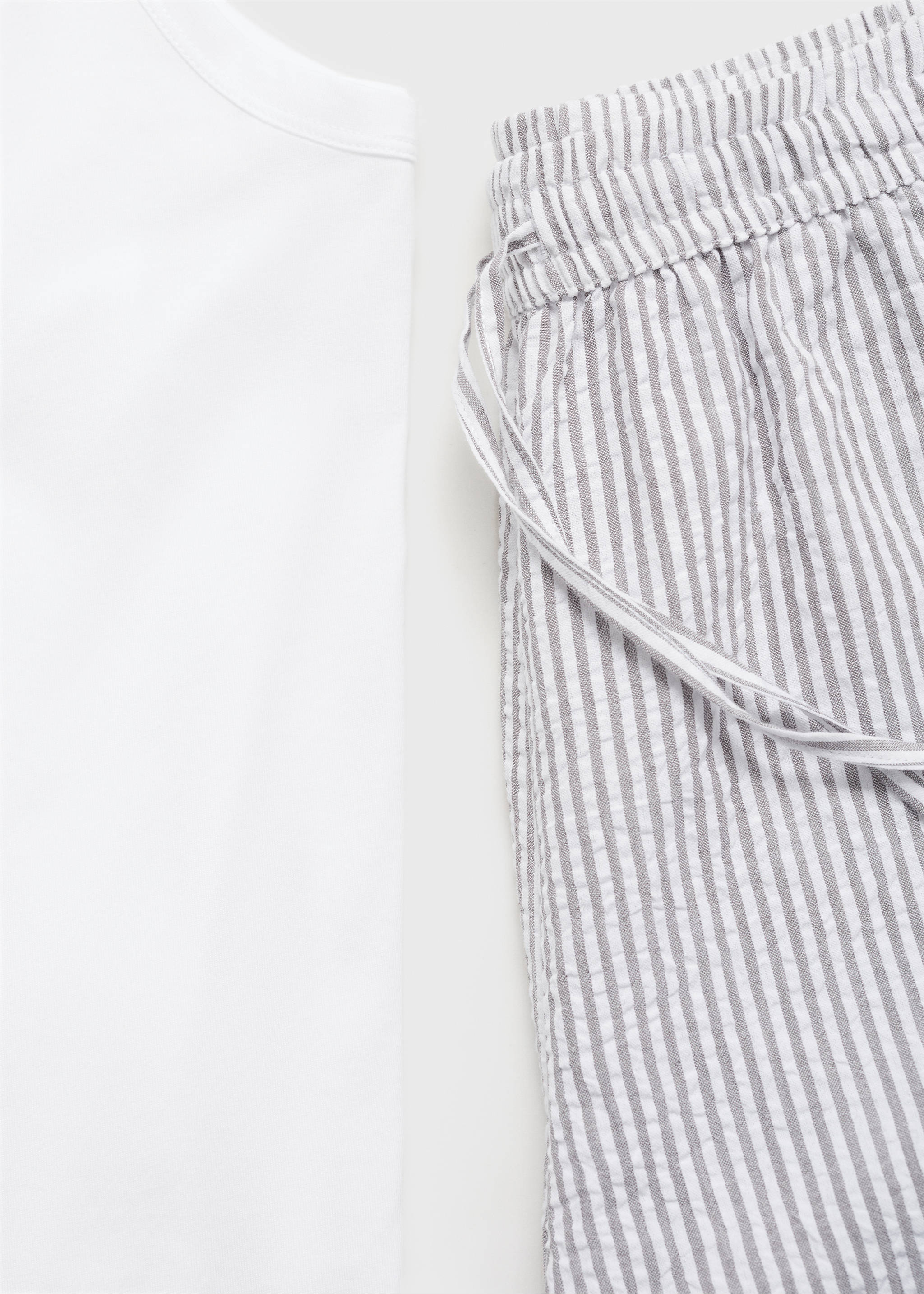 Pijama de duas peças às riscas - Pormenor do artigo 0, Cinzento-médio. Ref: 87083274-00.