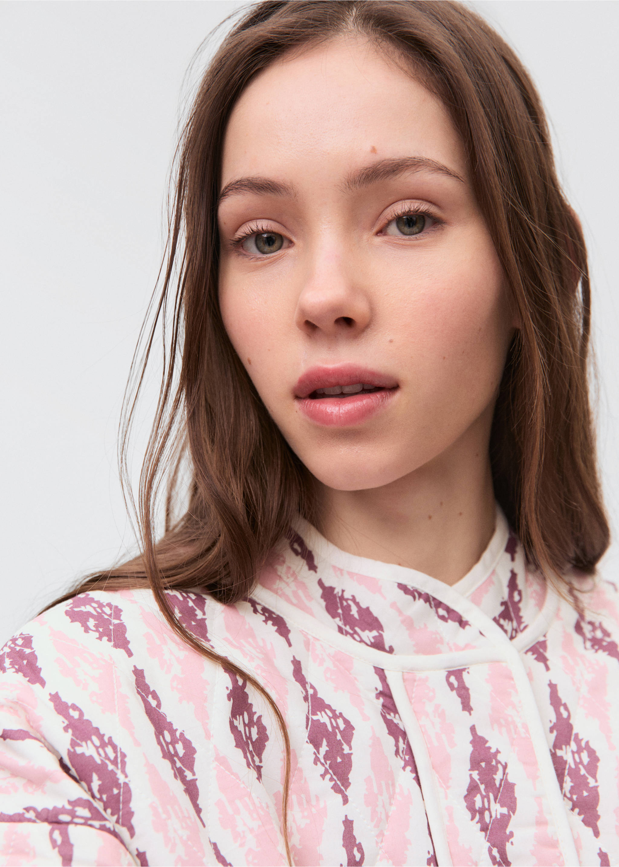 Gesteppte Baumwolljacke - Detail des Artikels 1, Pastellrosa. Ref: 87083278-00.