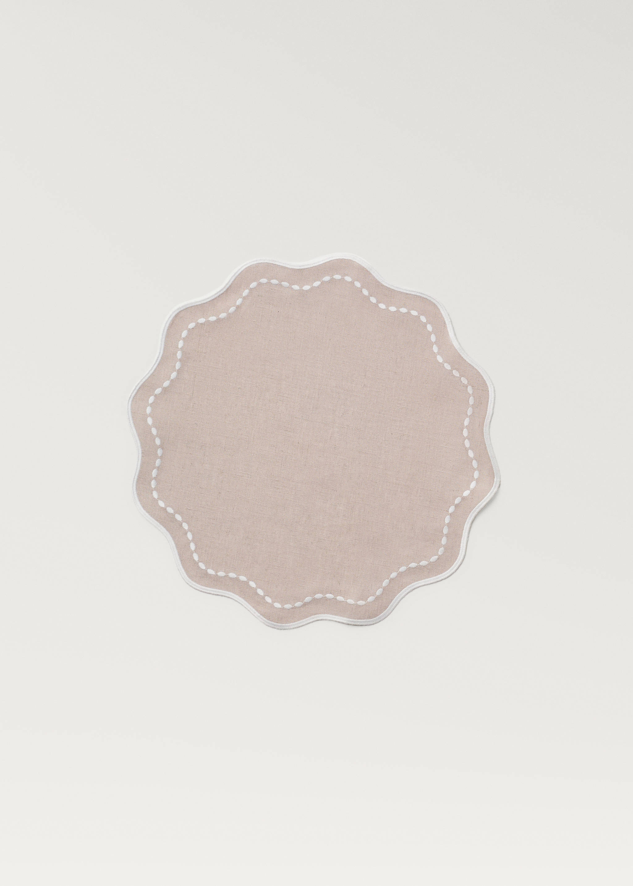 Resin-coated woven linen placemats with wave pattern - Article without model