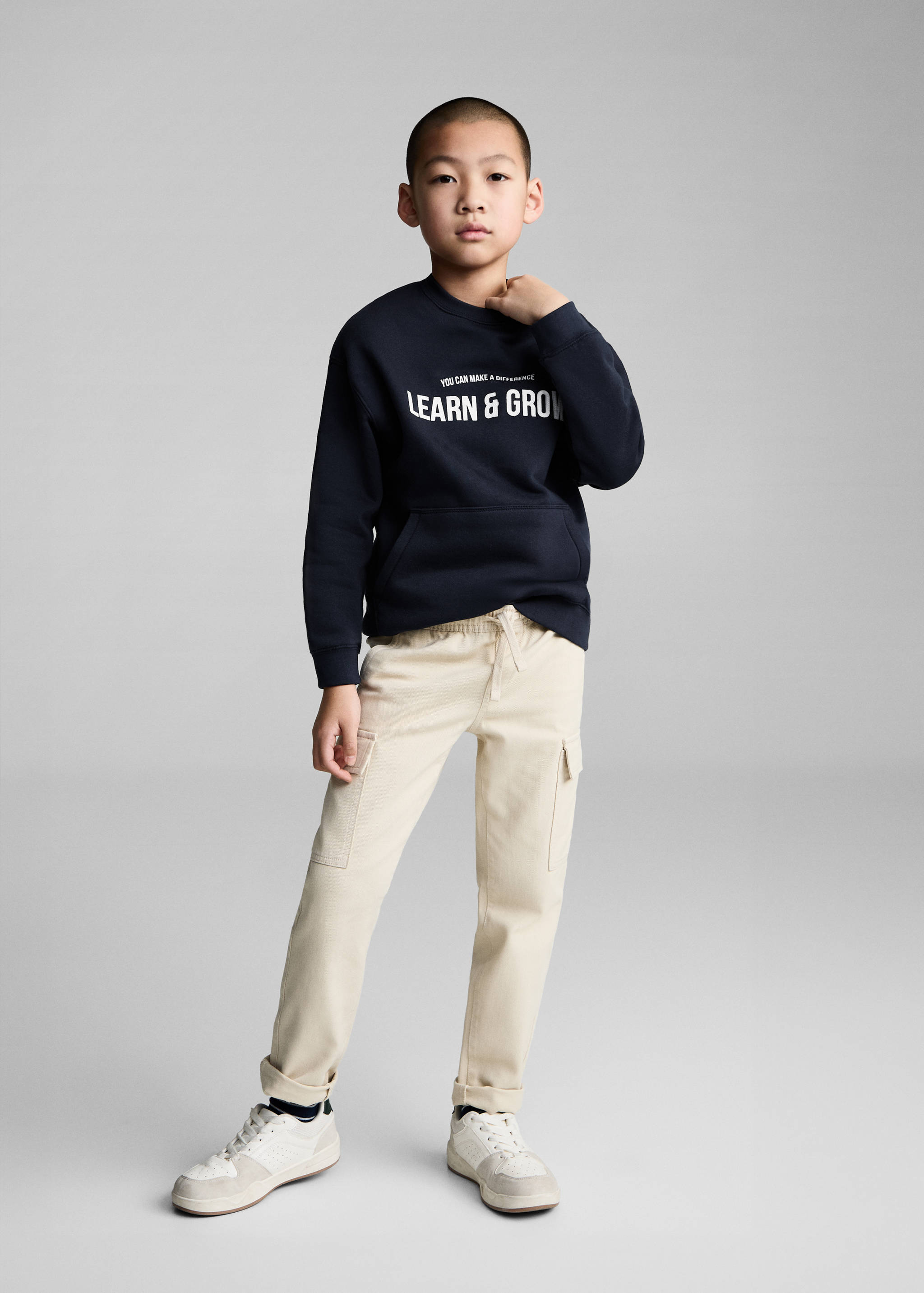 Sweatshirt with printed lettering - General plane