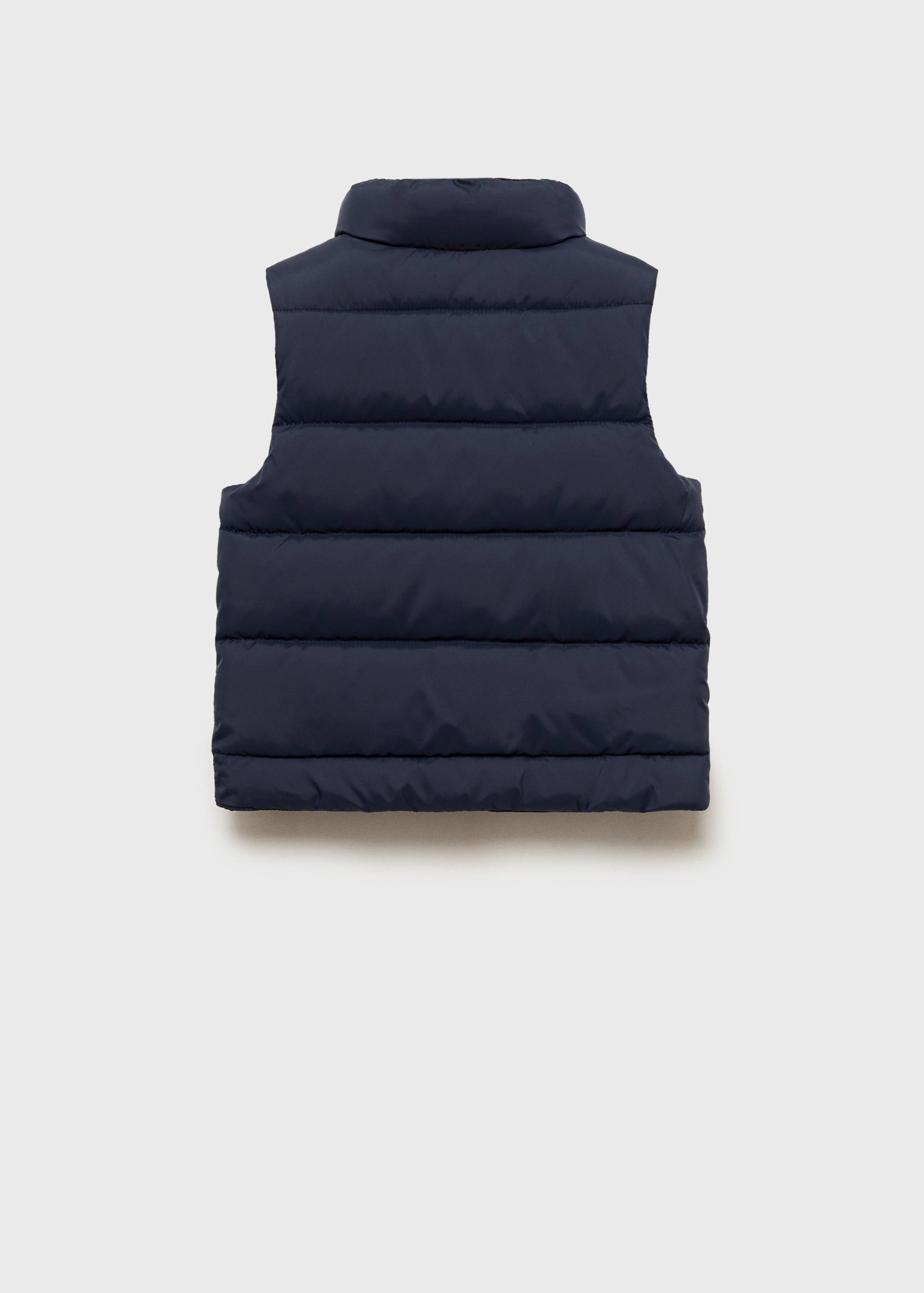 Quilted gilet with pockets - Reverse of the article