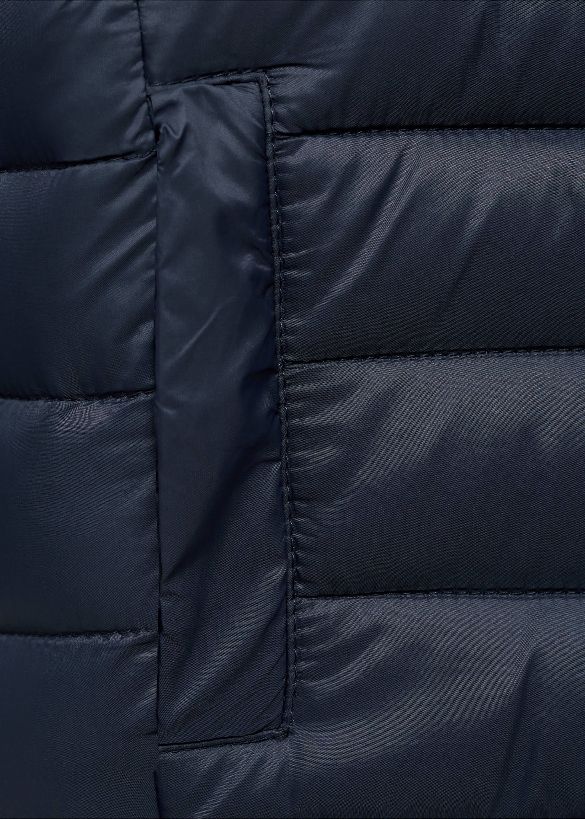 Anorak acolchado - Detalle del artículo 8, Azul marino oscuro. Ref: 87083650-00.