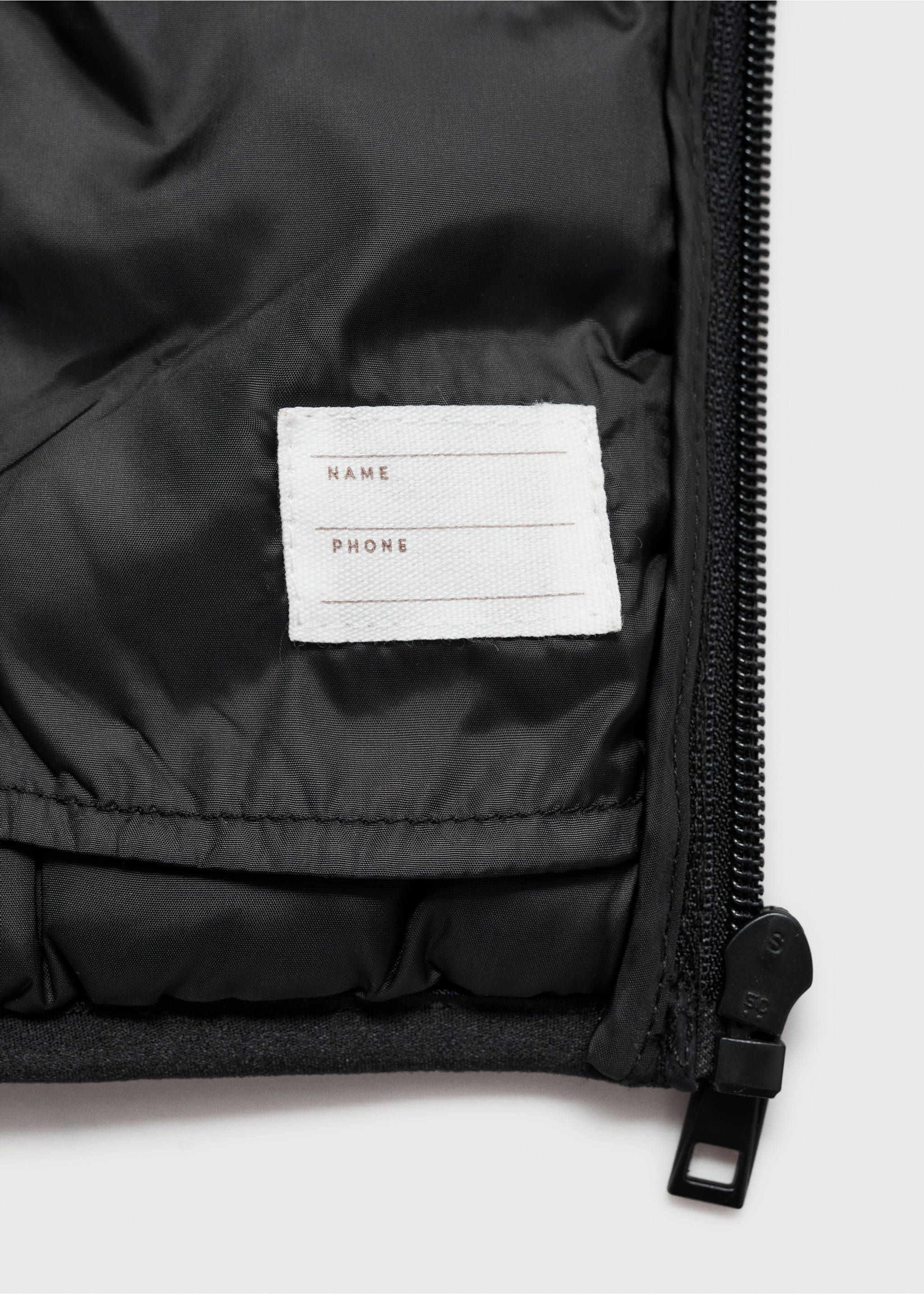 Nepromokavá prošívaná bunda s kosočtverci - Detail zboží 8, Černá. Ref: 87083650-00.