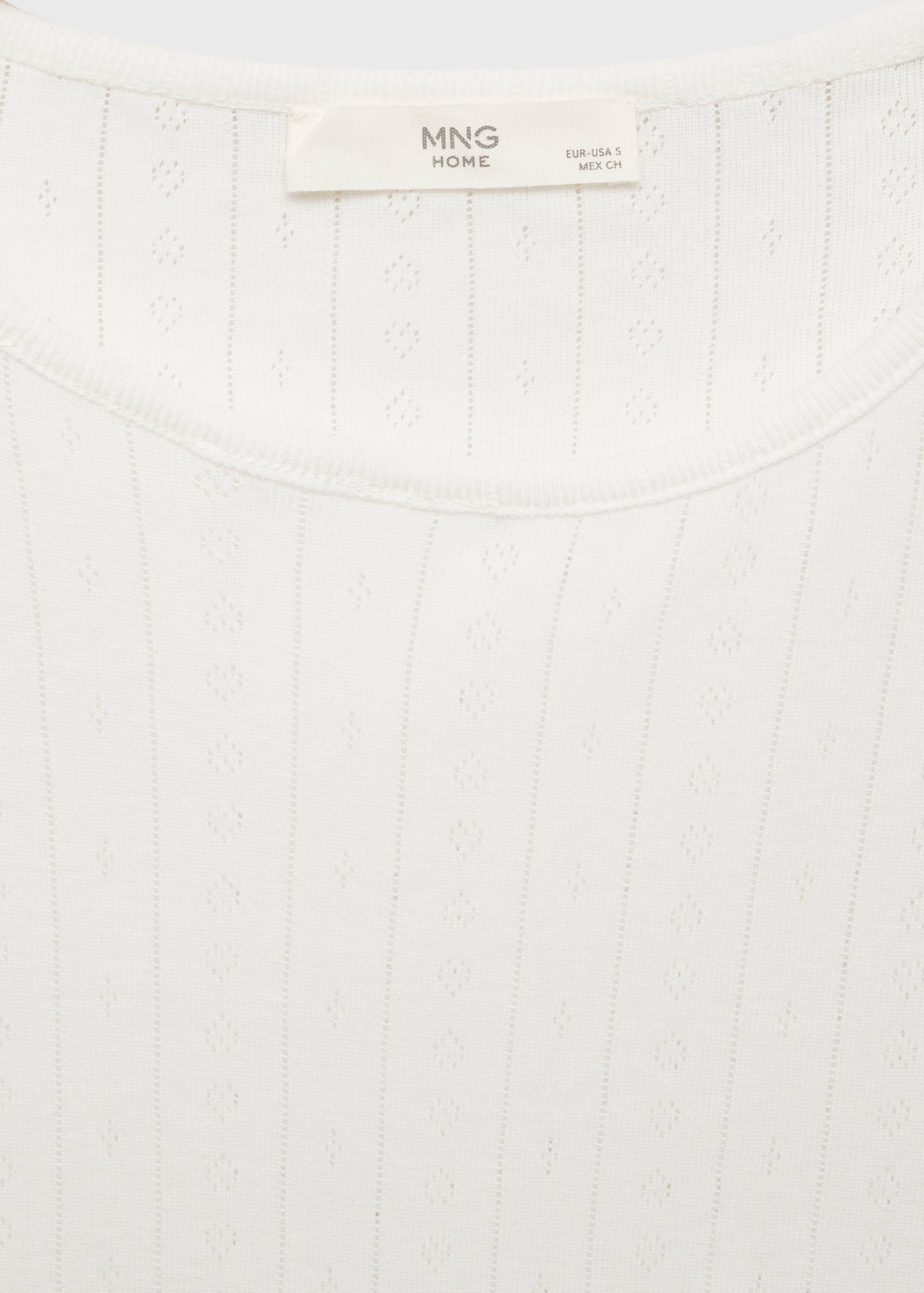 Unstitched cotton pyjama top - Details of the article 8